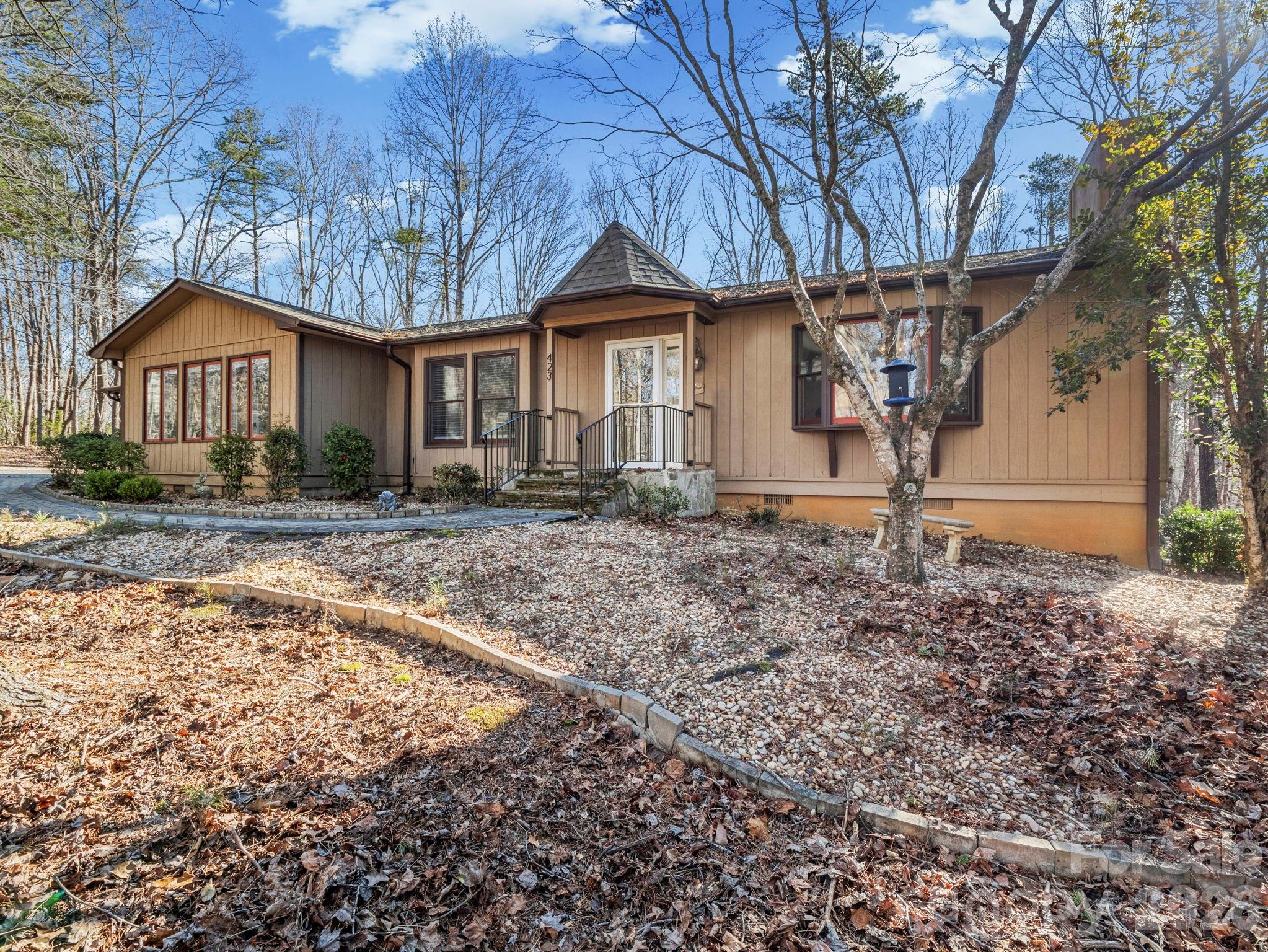 423 Mountain View Drive — Columbus