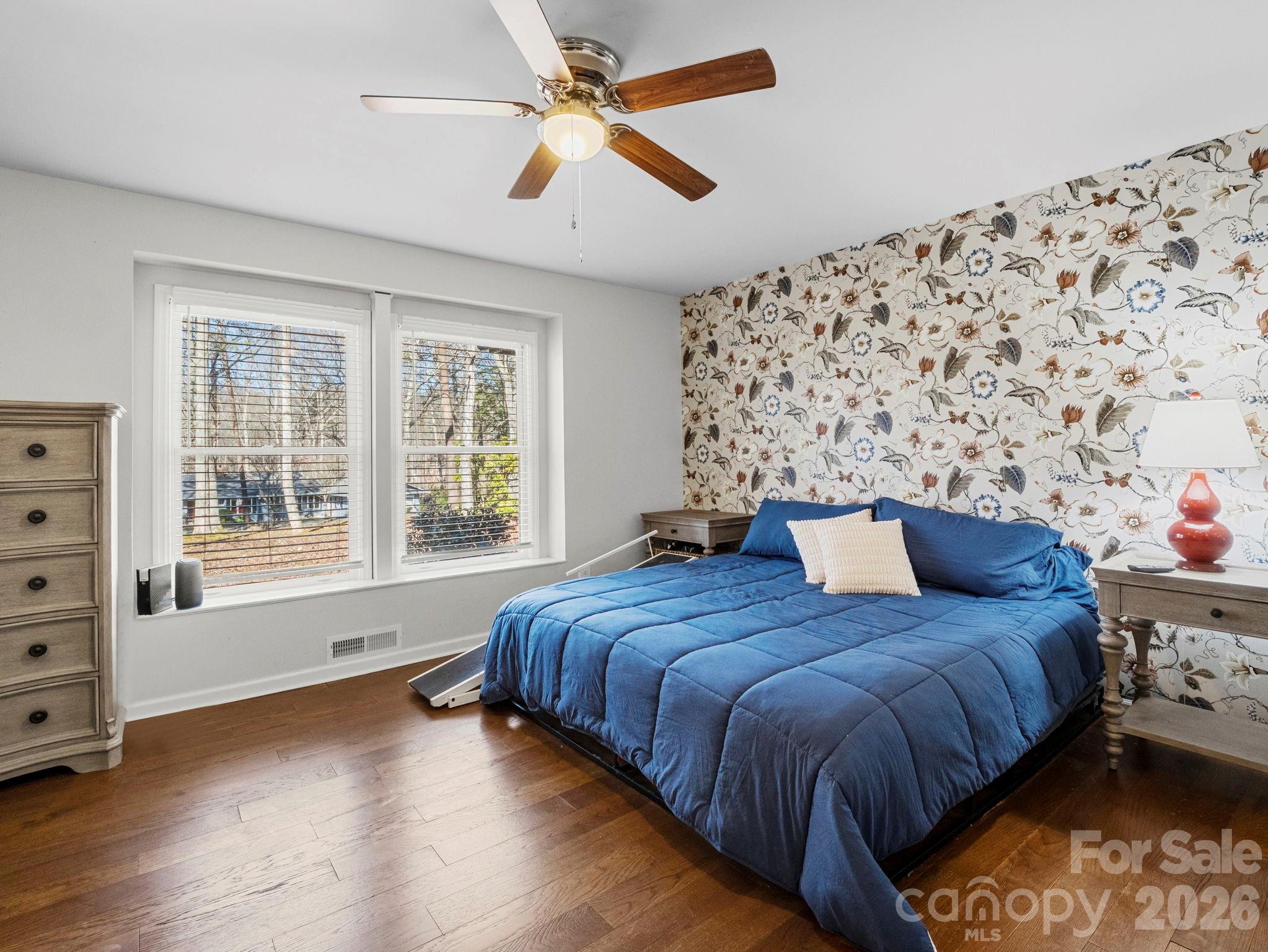 423 Mountain View Drive — Columbus