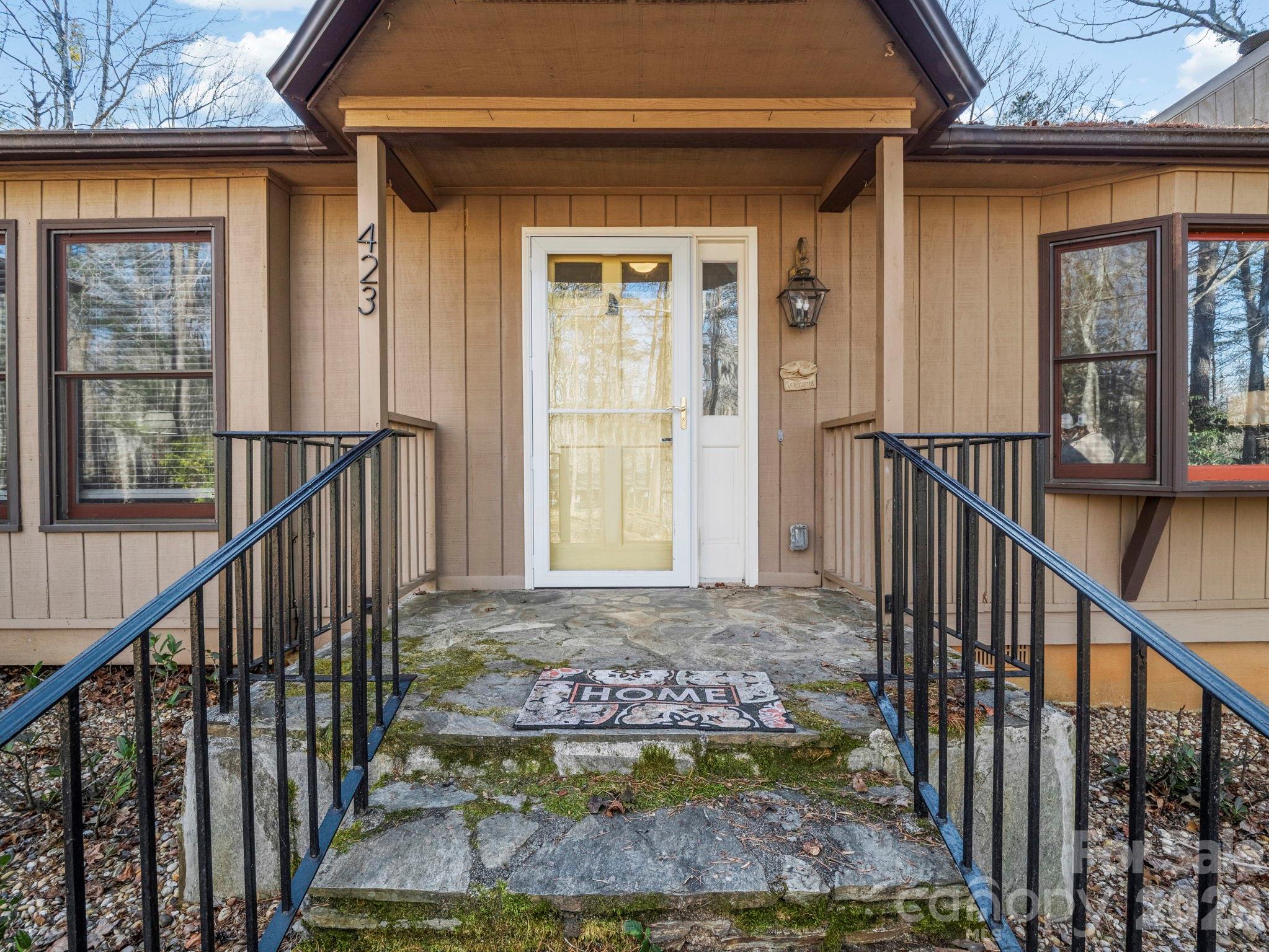 423 Mountain View Drive — Columbus