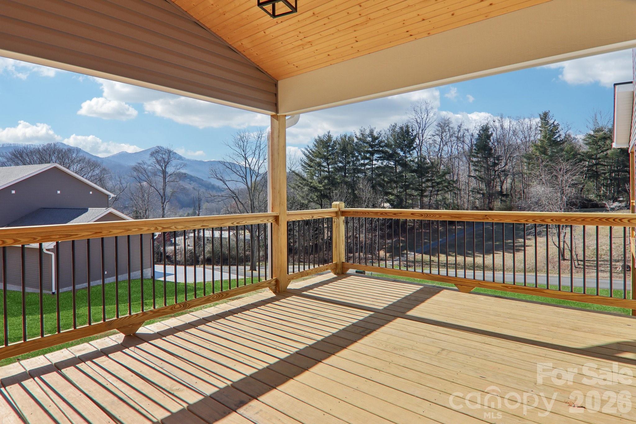 127 Lincoln Ridge Drive — Candler