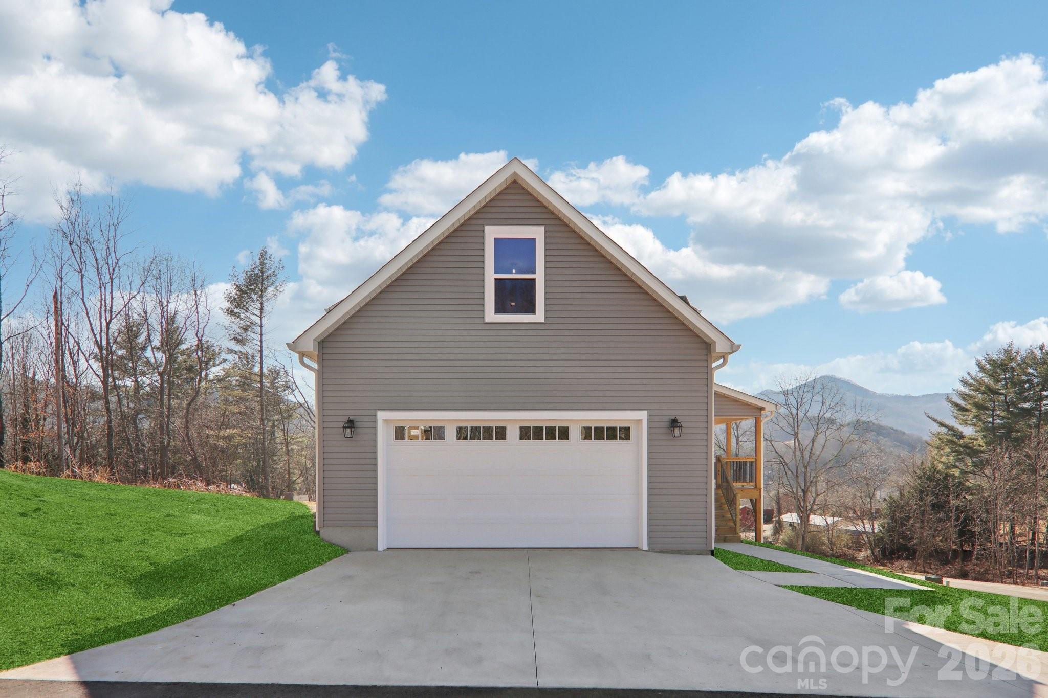 127 Lincoln Ridge Drive — Candler