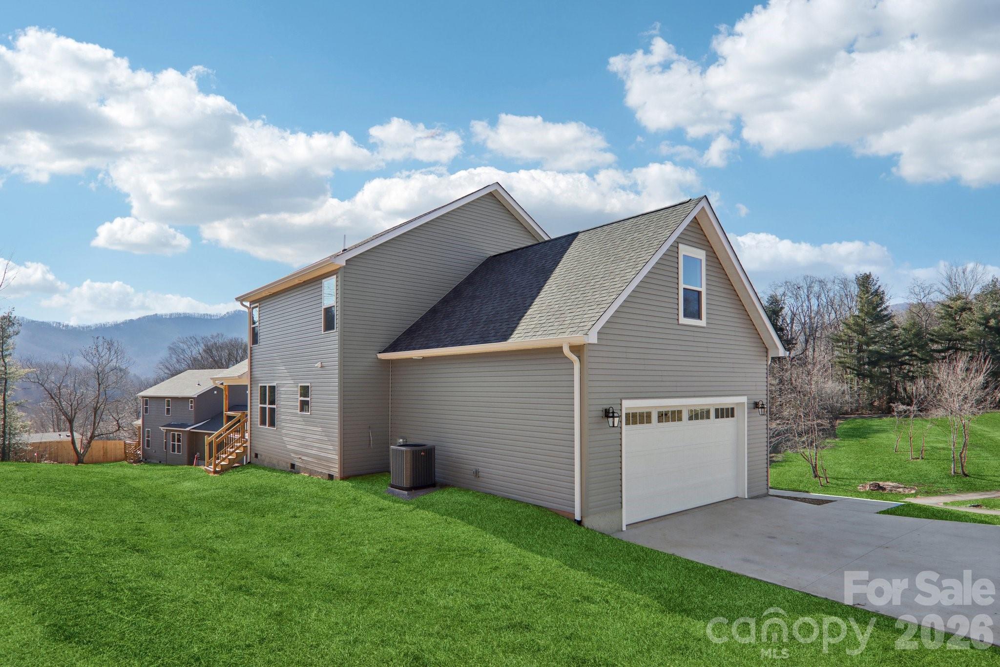 127 Lincoln Ridge Drive — Candler