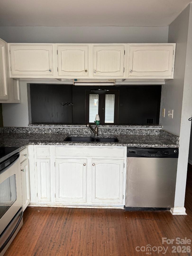 220 Wildwood Drive — Salisbury