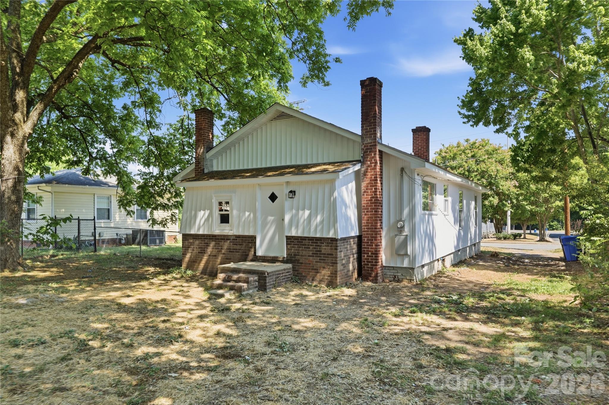 92 Spencer Avenue — Mooresville