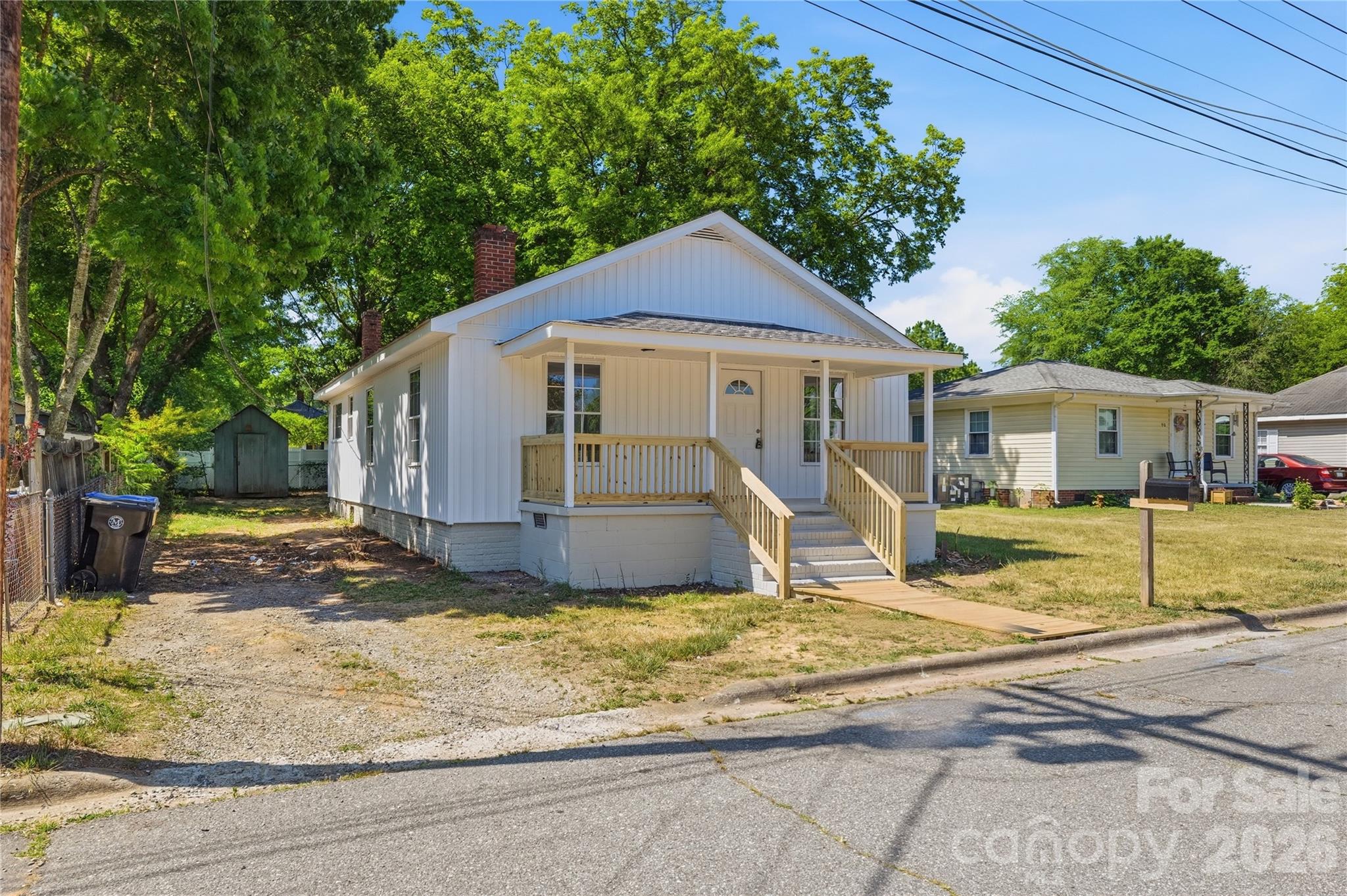 92 Spencer Avenue — Mooresville