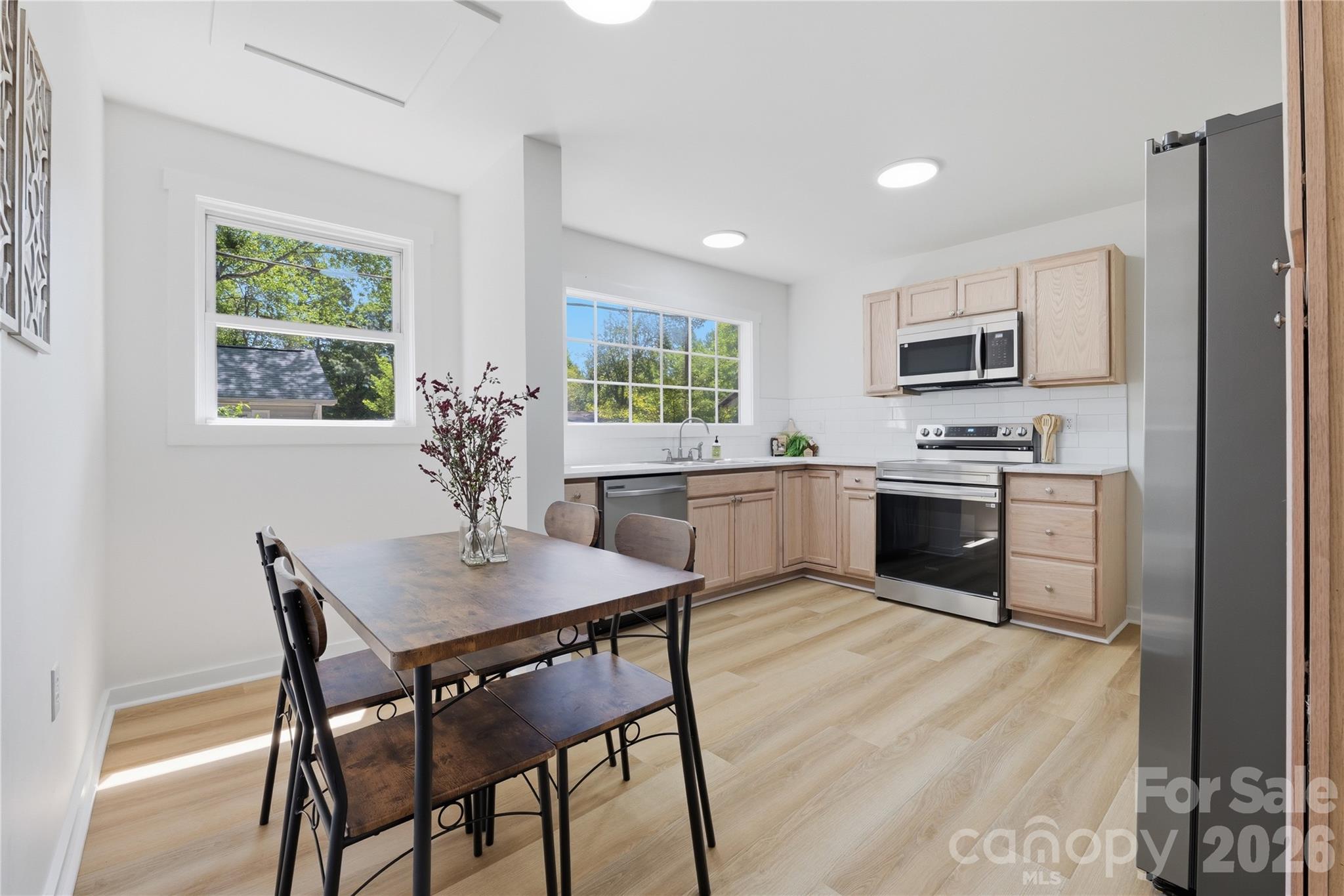 92 Spencer Avenue — Mooresville