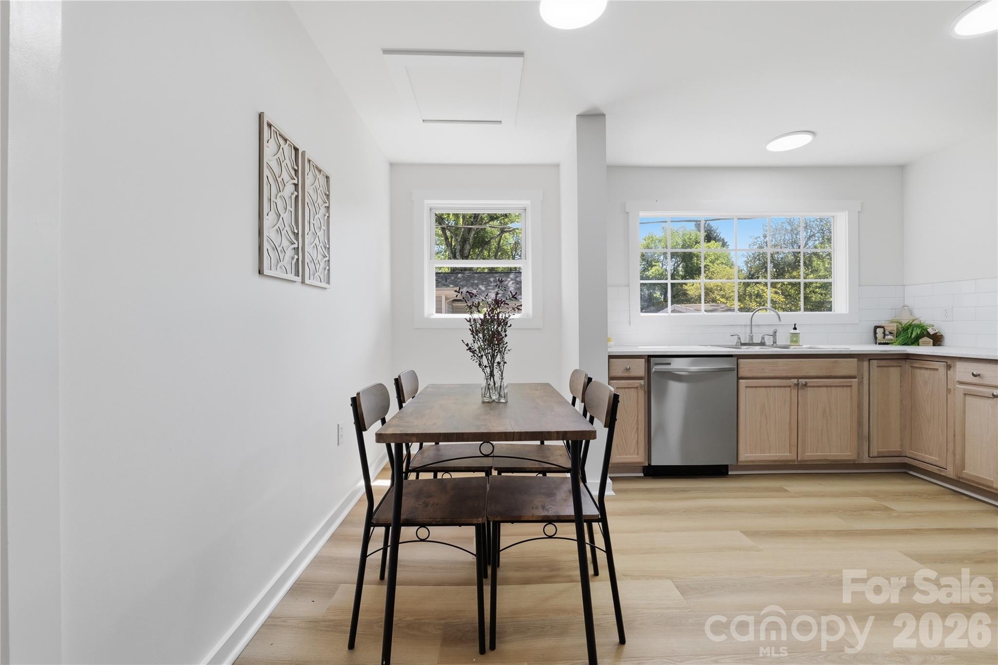 92 Spencer Avenue — Mooresville