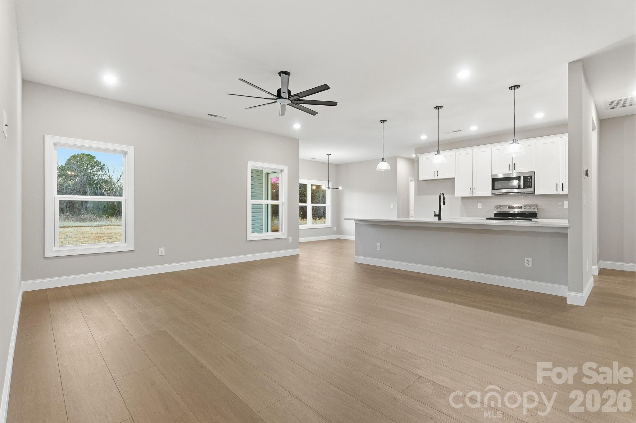 115 Windstone Crossing Trail — Troutman