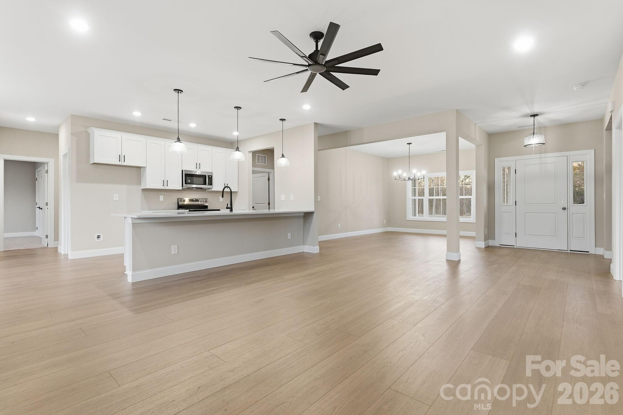 115 Windstone Crossing Trail — Troutman