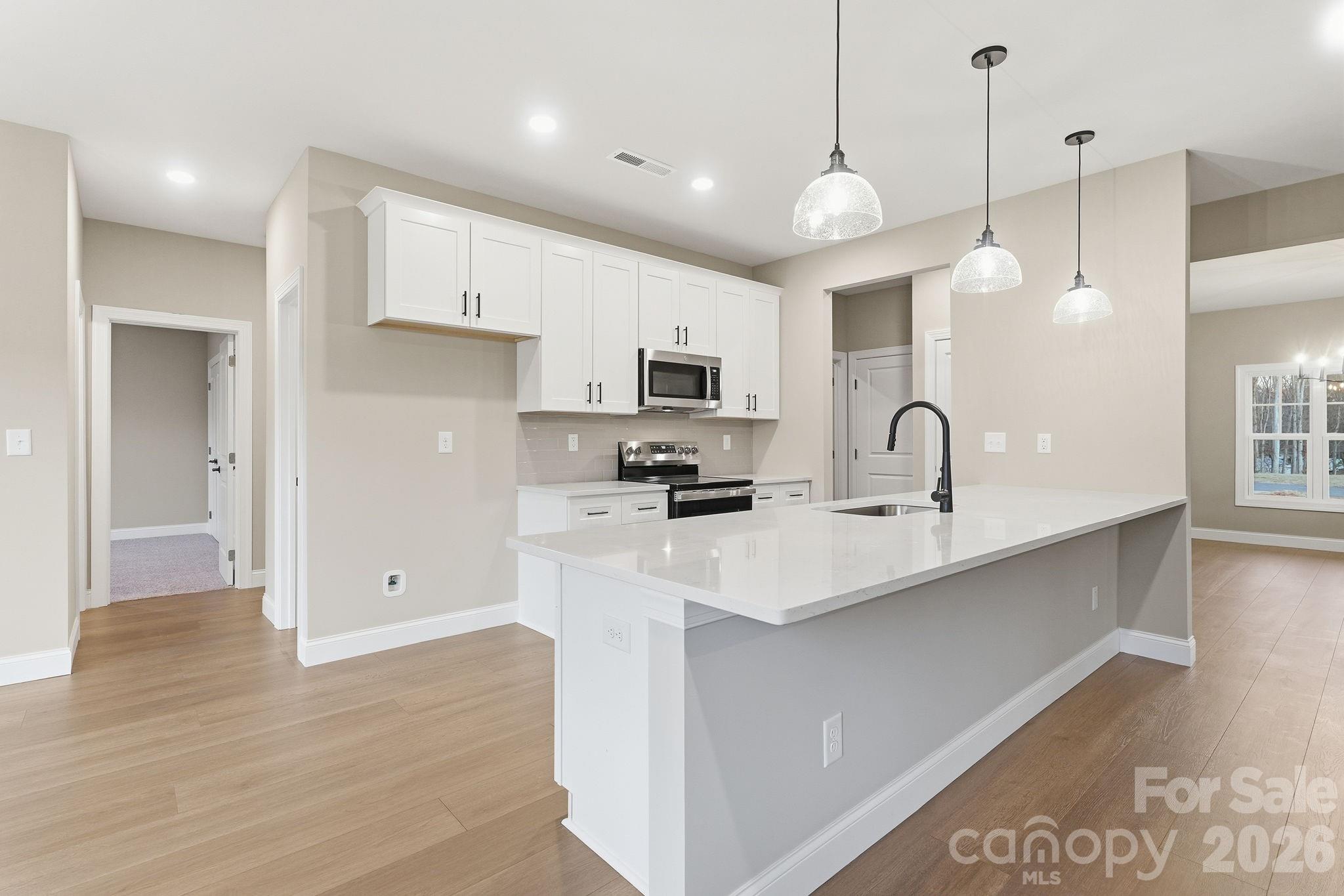 115 Windstone Crossing Trail — Troutman