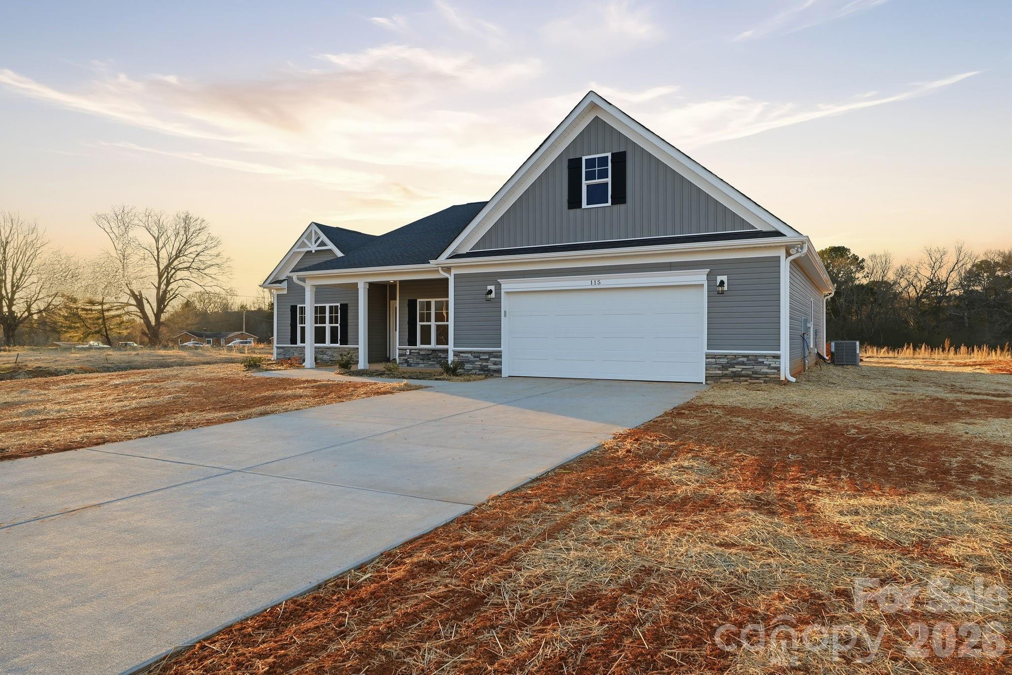 115 Windstone Crossing Trail — Troutman