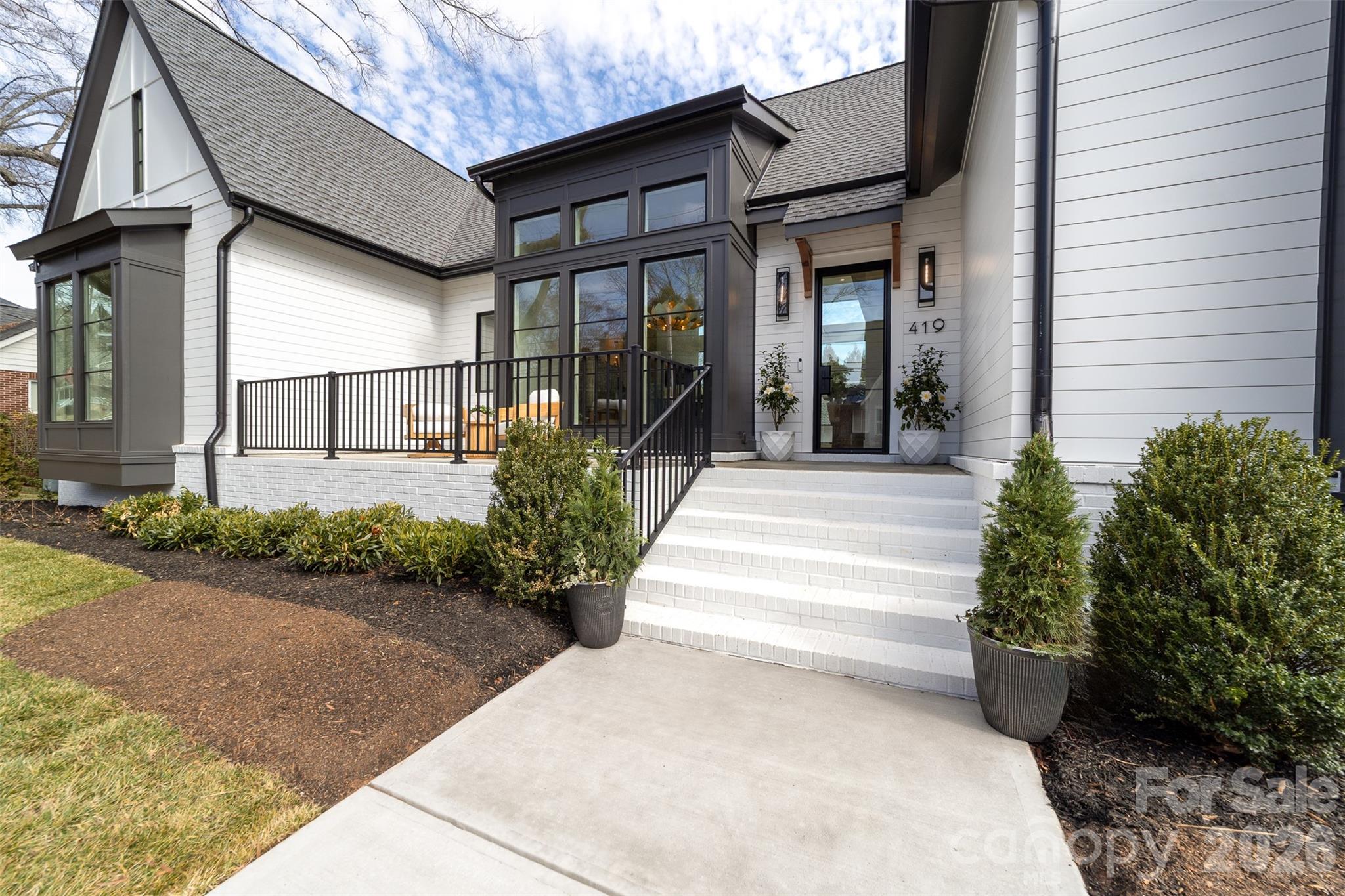 419 South Street #32 — Davidson