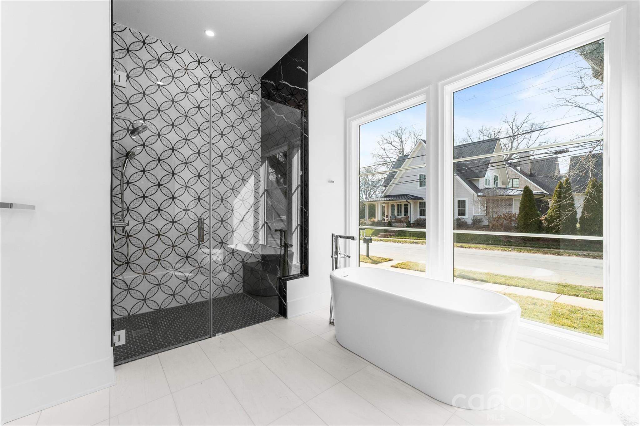 419 South Street #32 — Davidson