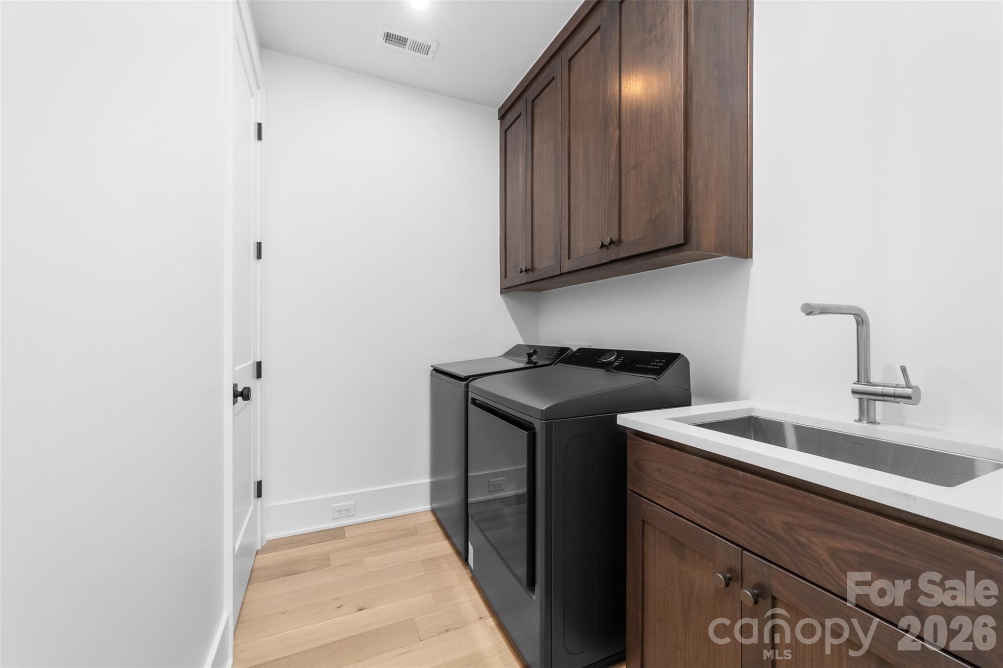 419 South Street #32 — Davidson