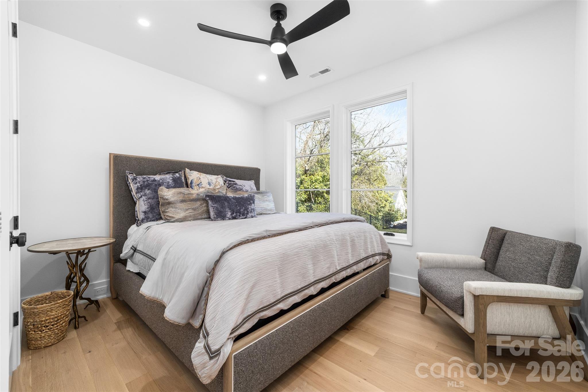 419 South Street #32 — Davidson