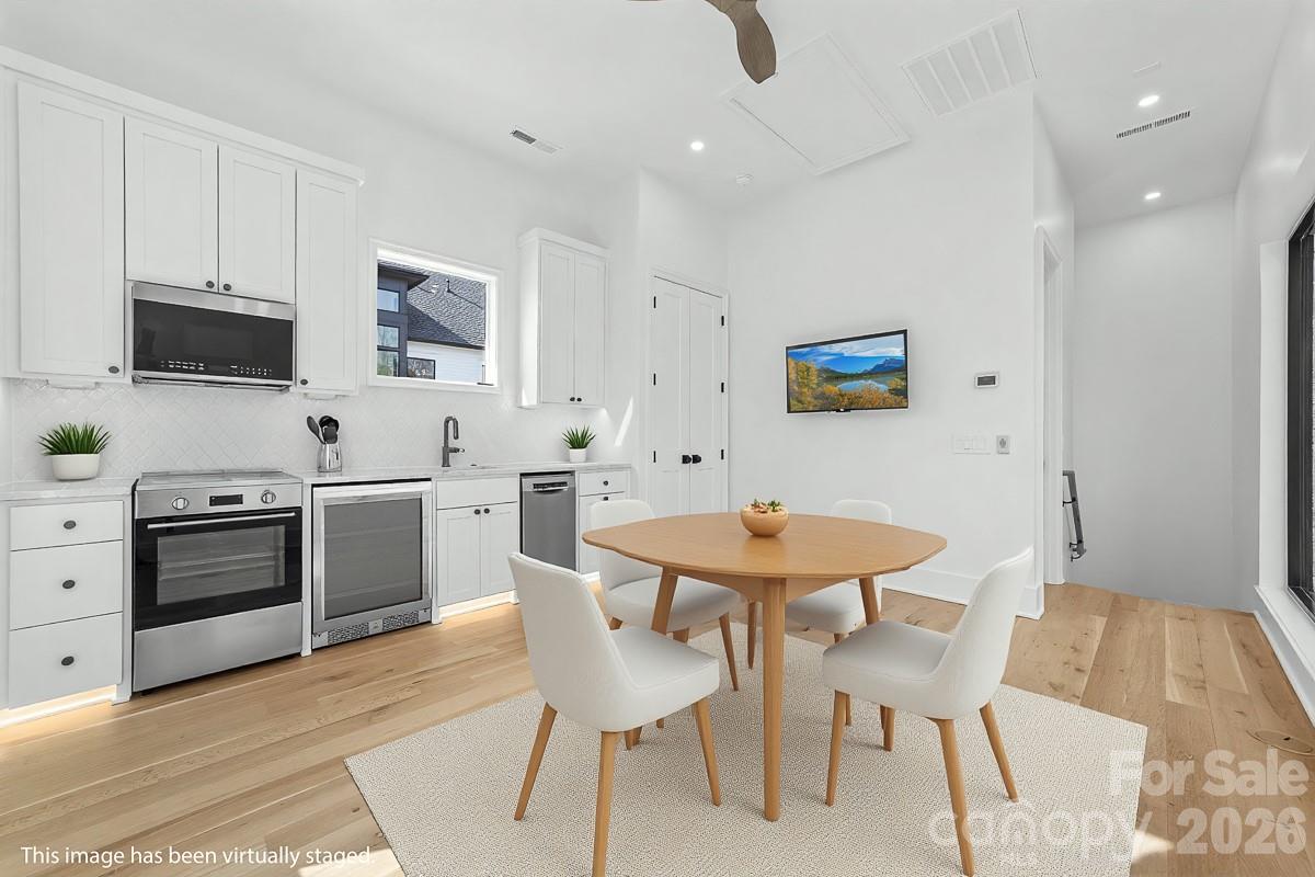 419 South Street #32 — Davidson