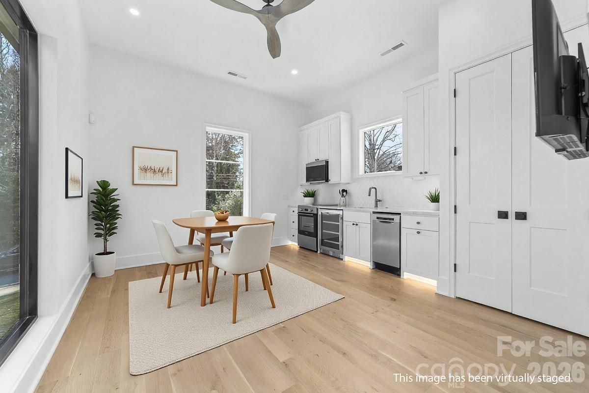 419 South Street #32 — Davidson