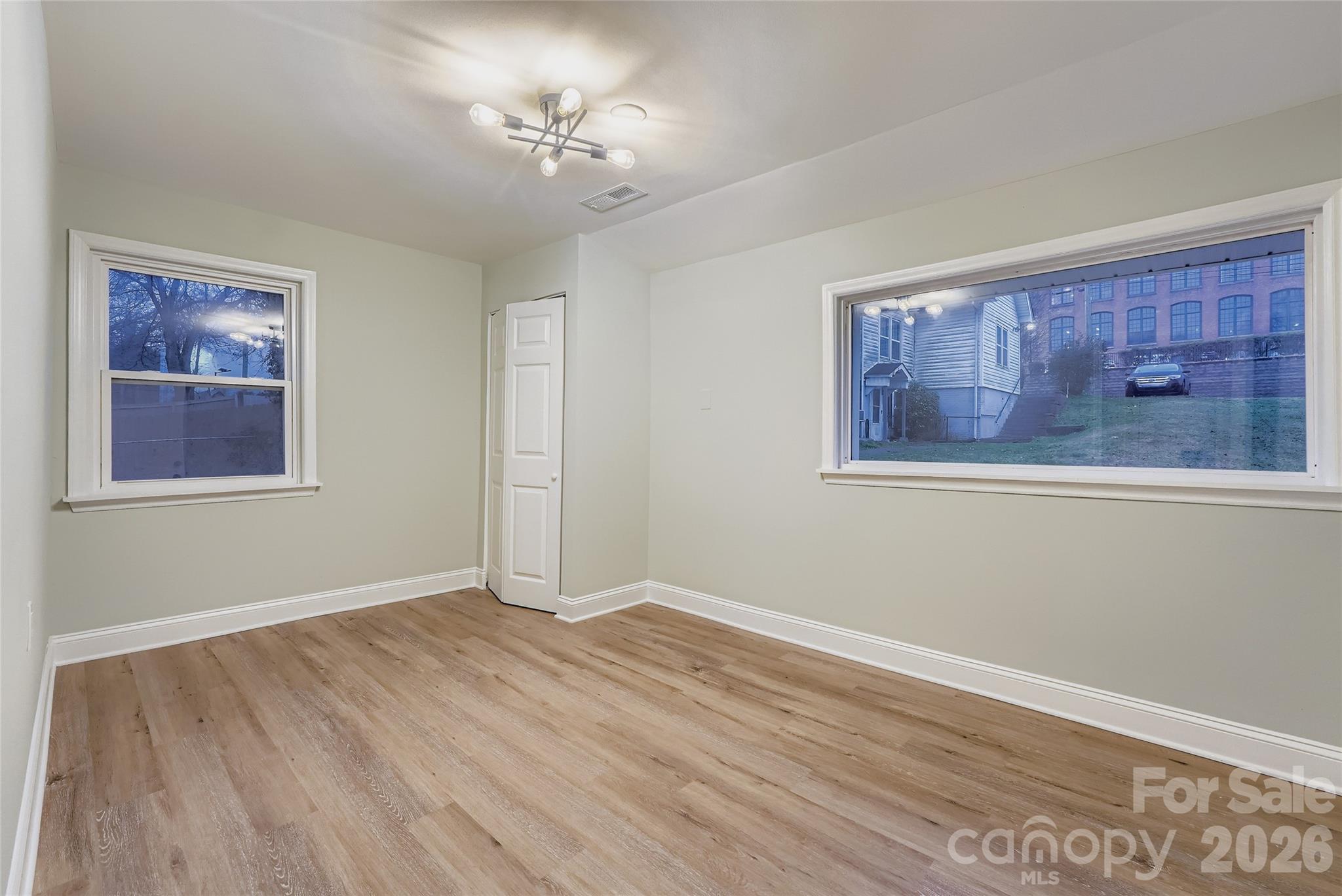 307 S Ransom Street — Gastonia