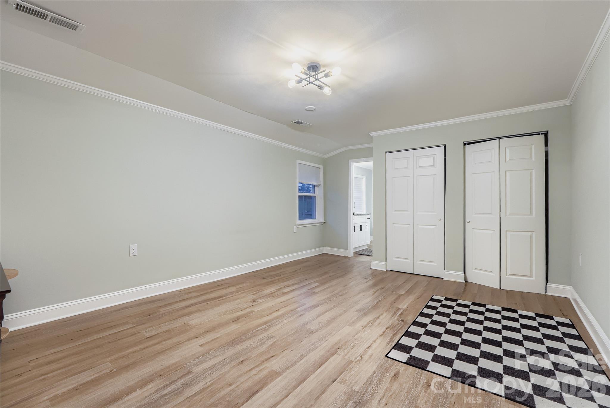 307 S Ransom Street — Gastonia