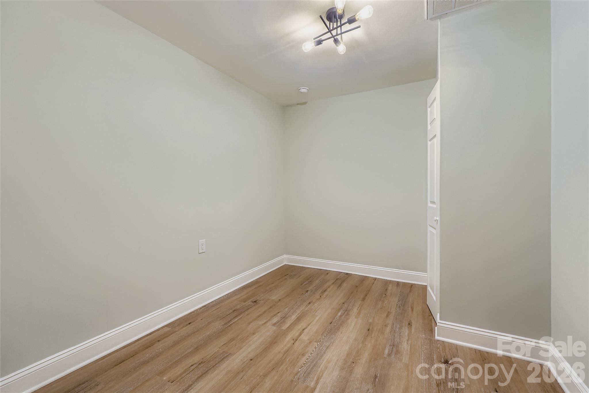 307 S Ransom Street — Gastonia