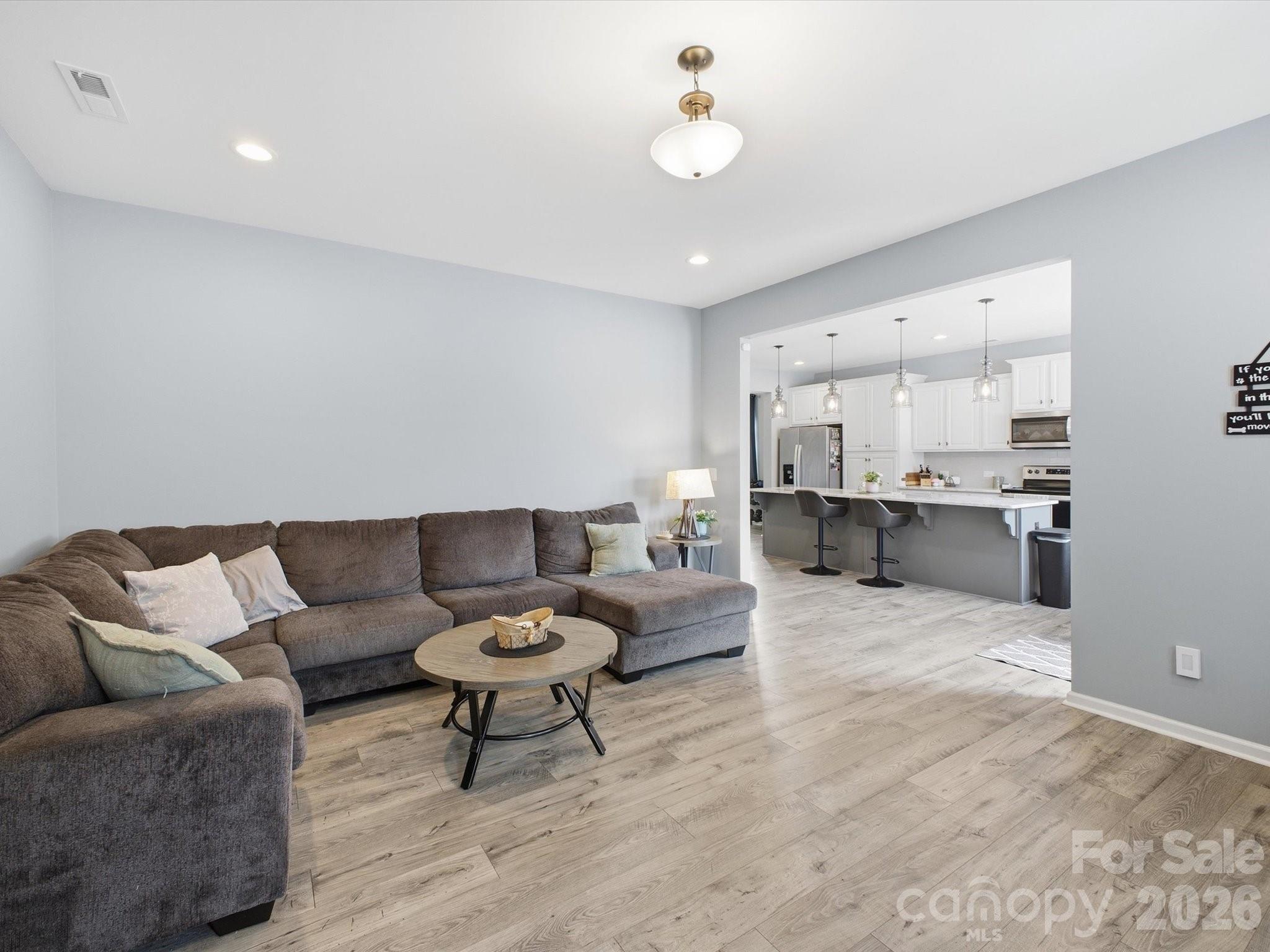 1049 River Haven Avenue SW #140 — Concord