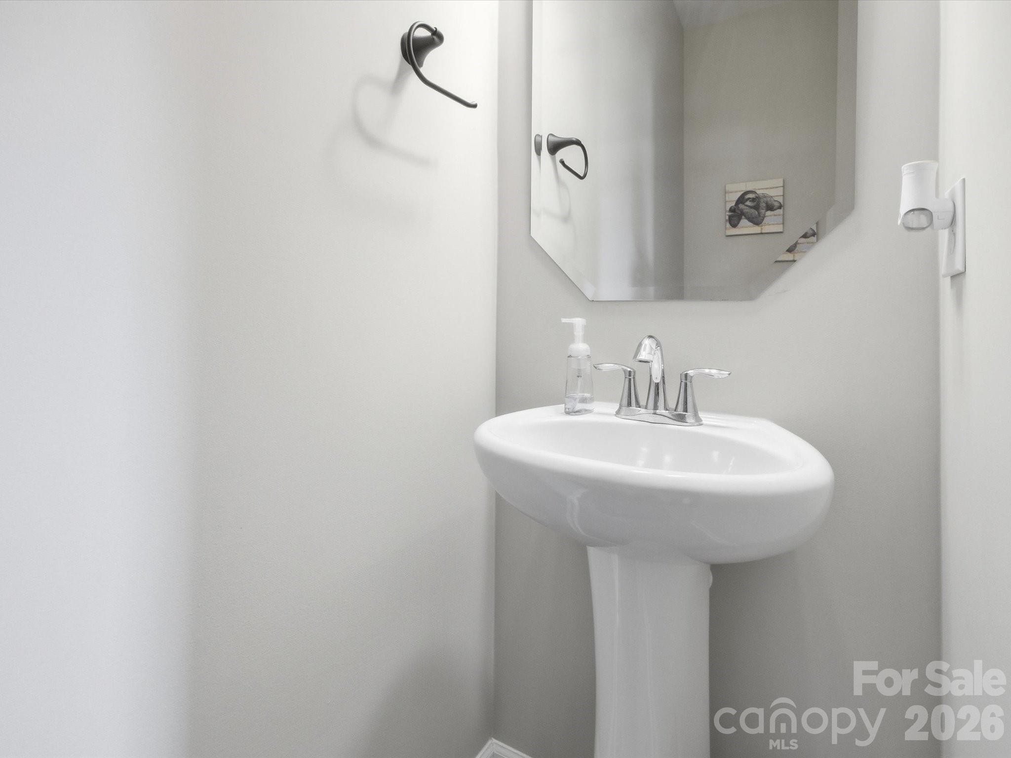 1049 River Haven Avenue SW #140 — Concord