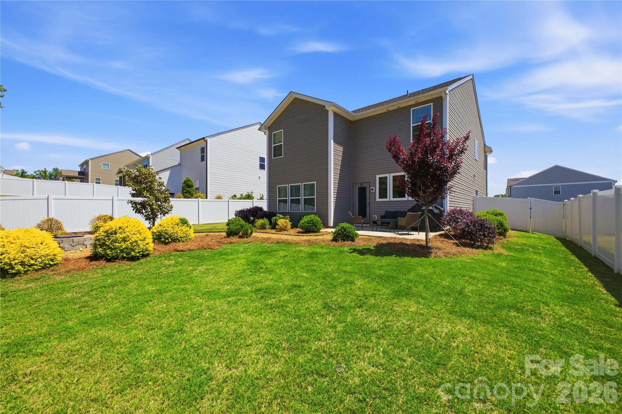 1049 River Haven Avenue SW #140 — Concord