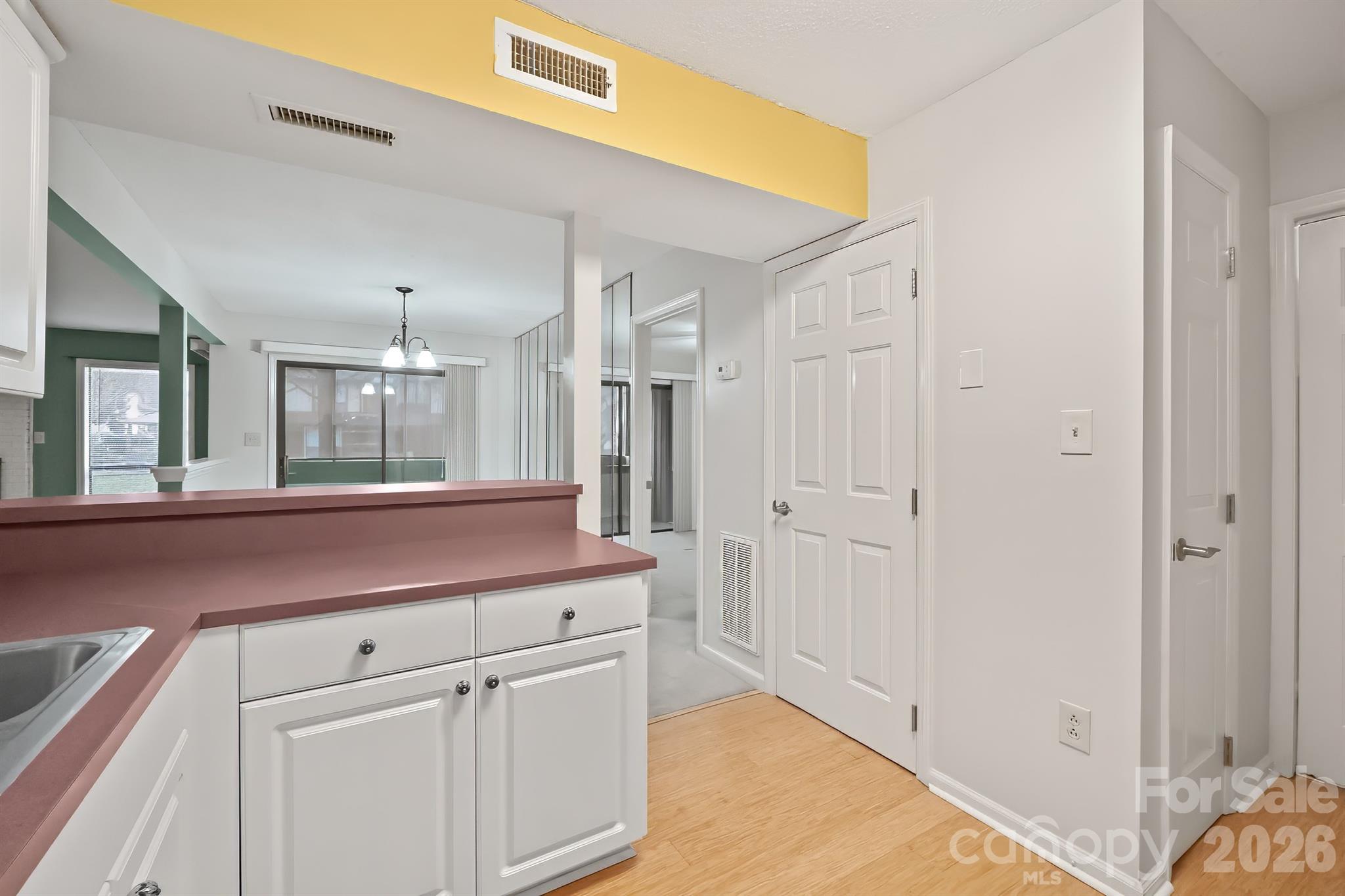 7331 Winery Lane — Charlotte