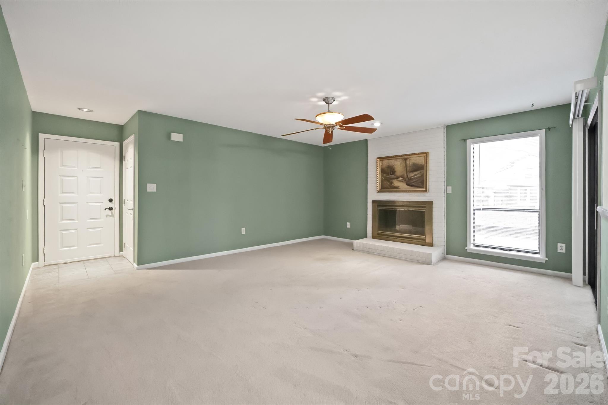 7331 Winery Lane — Charlotte