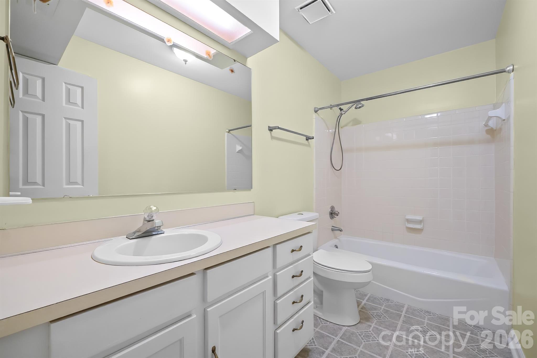 7331 Winery Lane — Charlotte