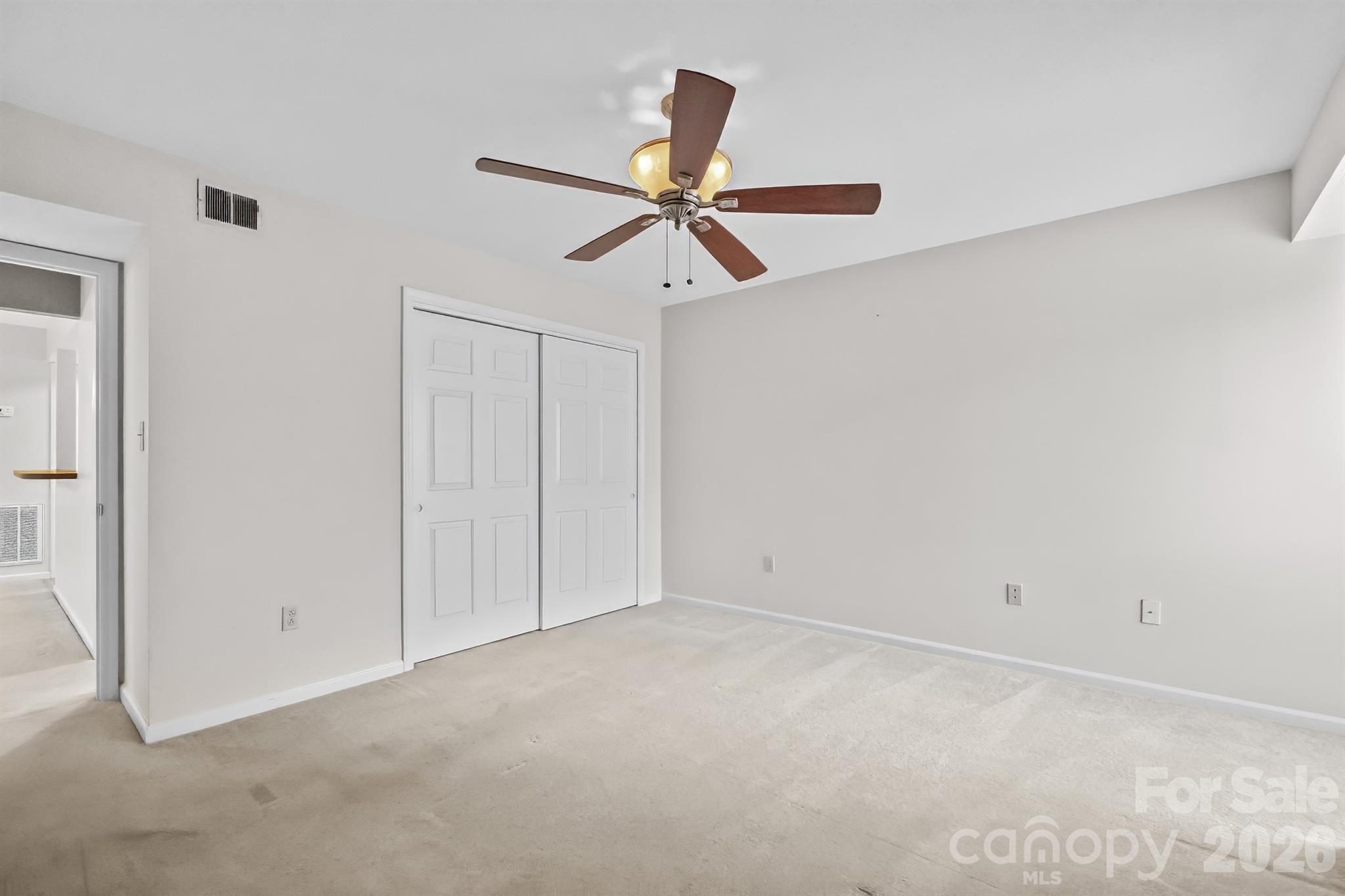 7331 Winery Lane — Charlotte