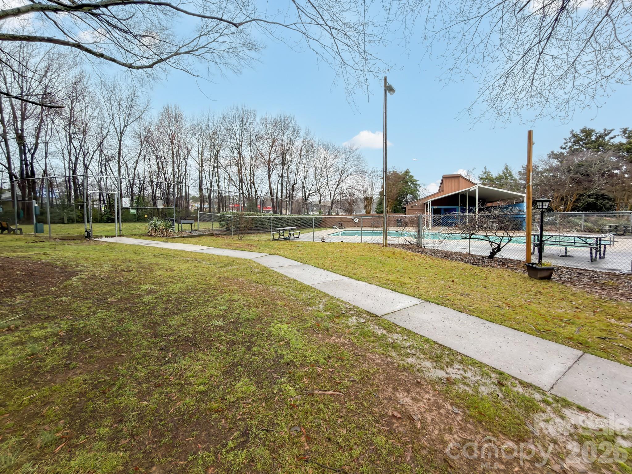 7331 Winery Lane — Charlotte