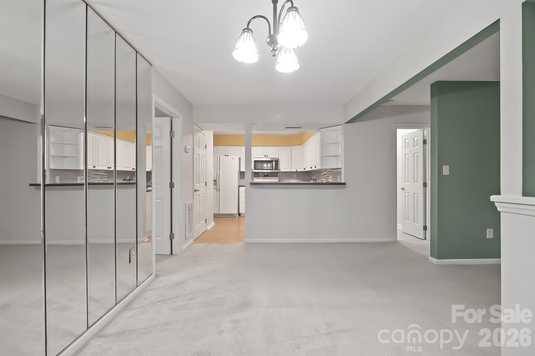 7331 Winery Lane — Charlotte
