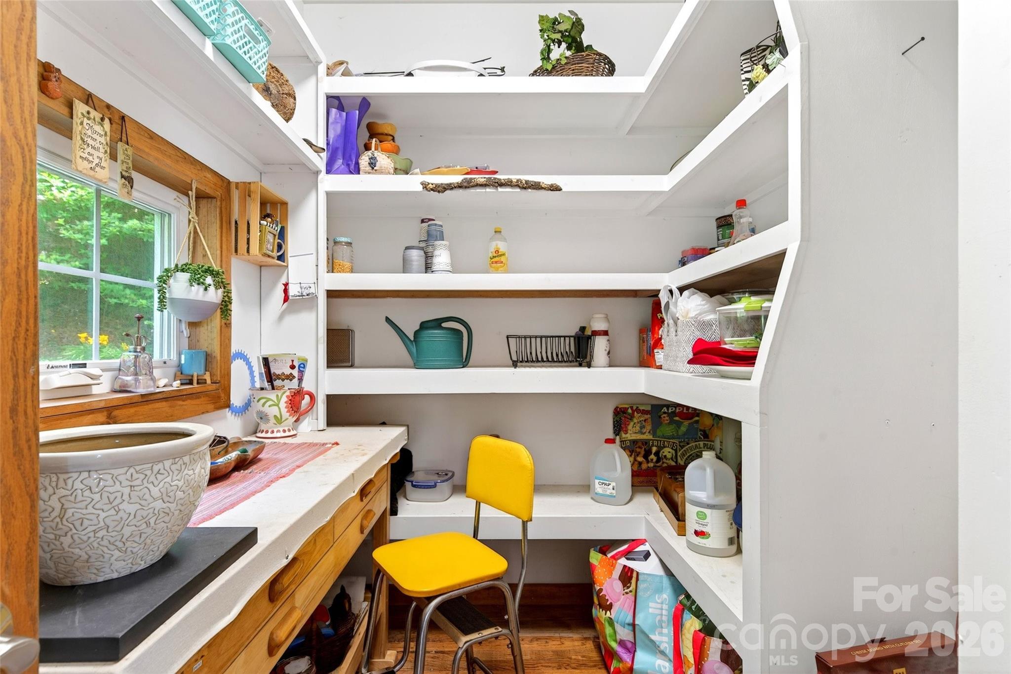 491 S Valley View Drive — Mars Hill