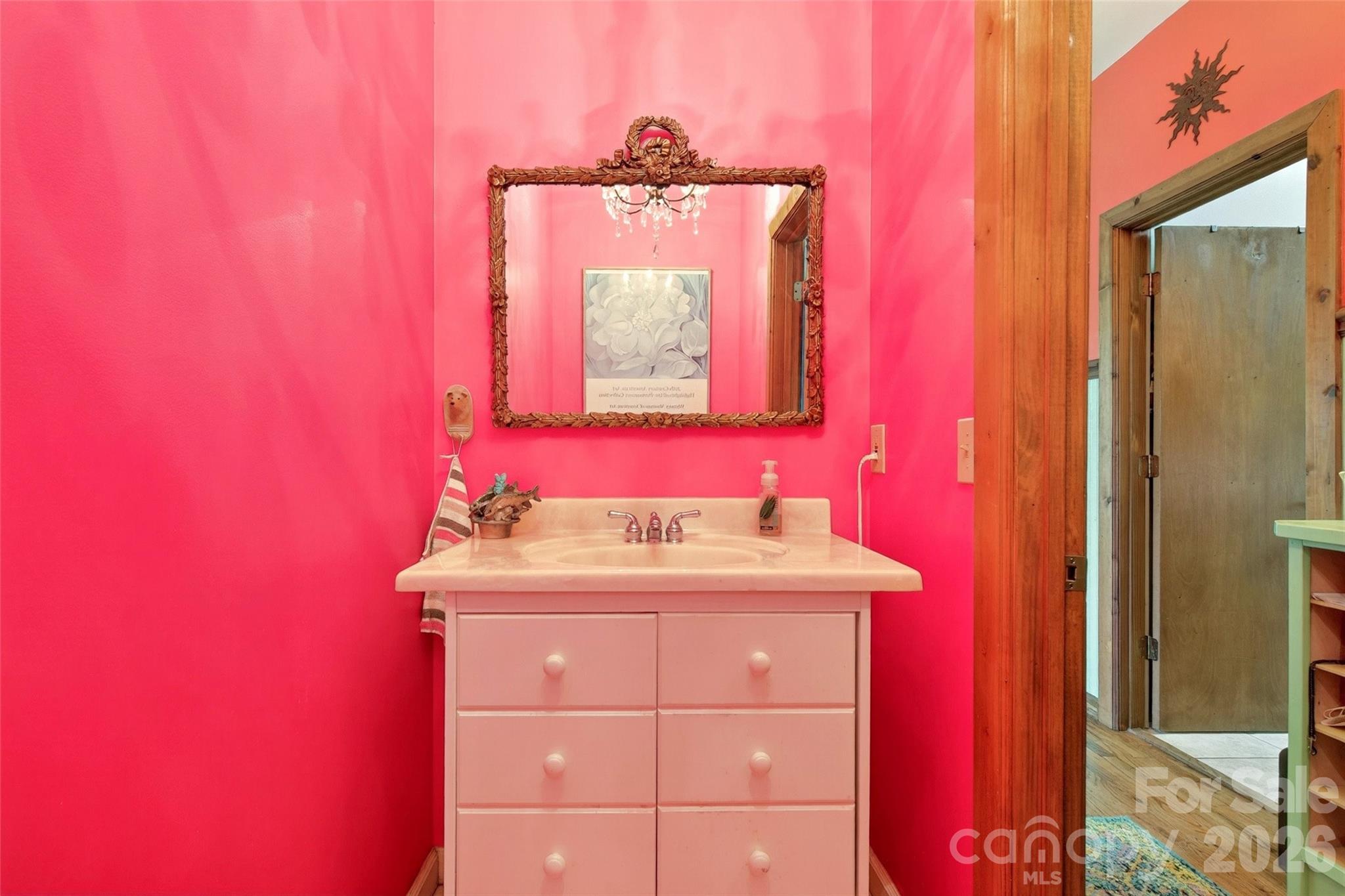 491 S Valley View Drive — Mars Hill
