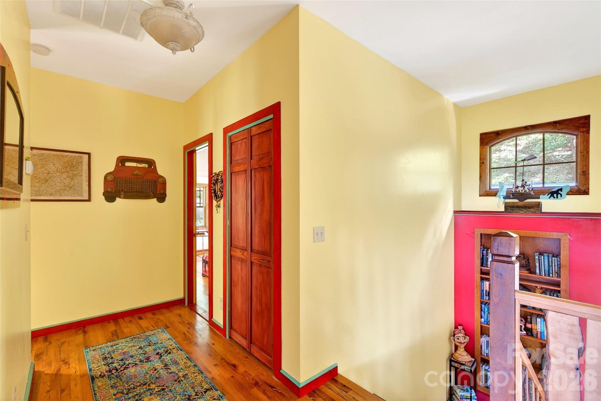 491 S Valley View Drive — Mars Hill