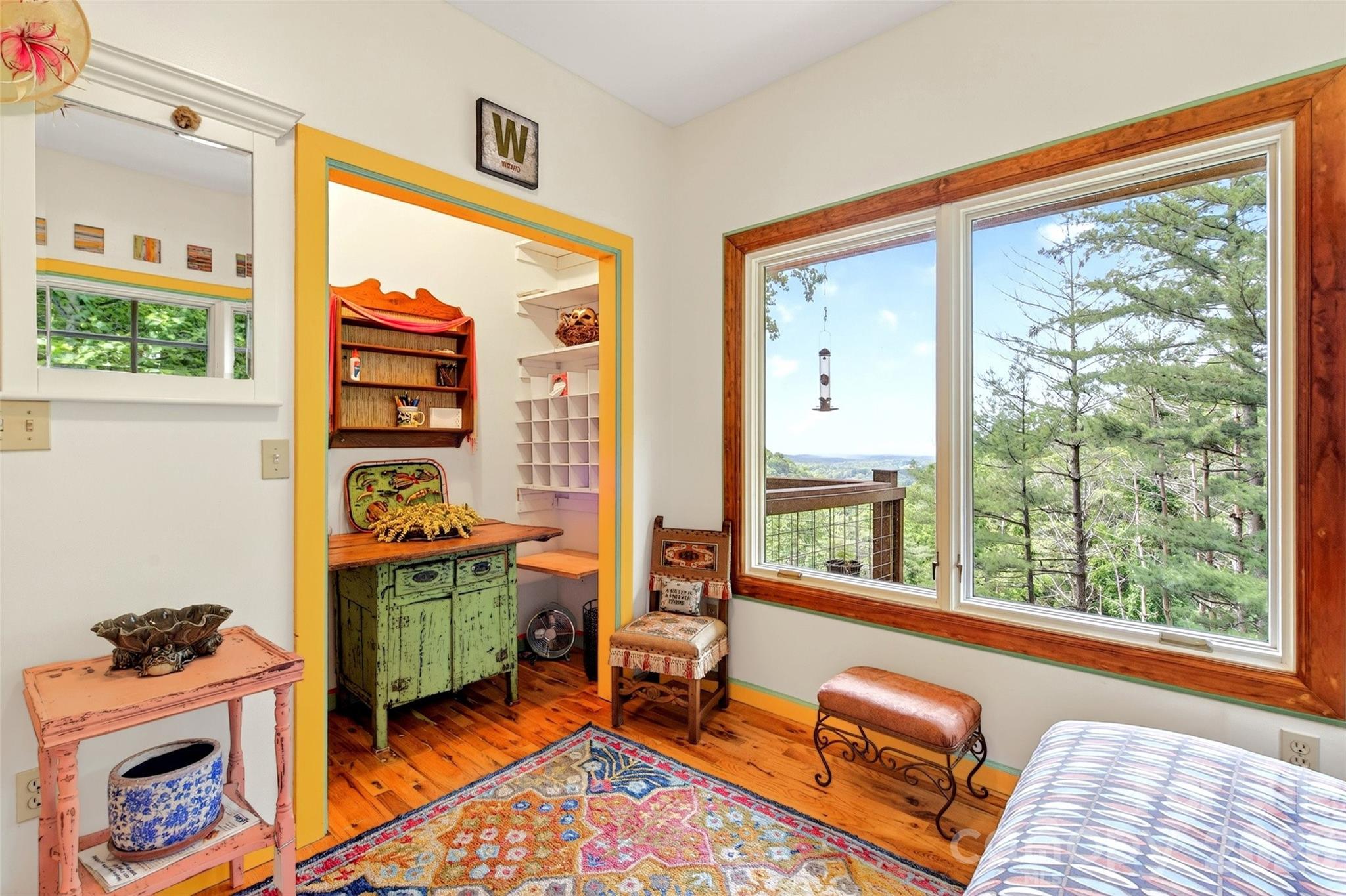491 S Valley View Drive — Mars Hill