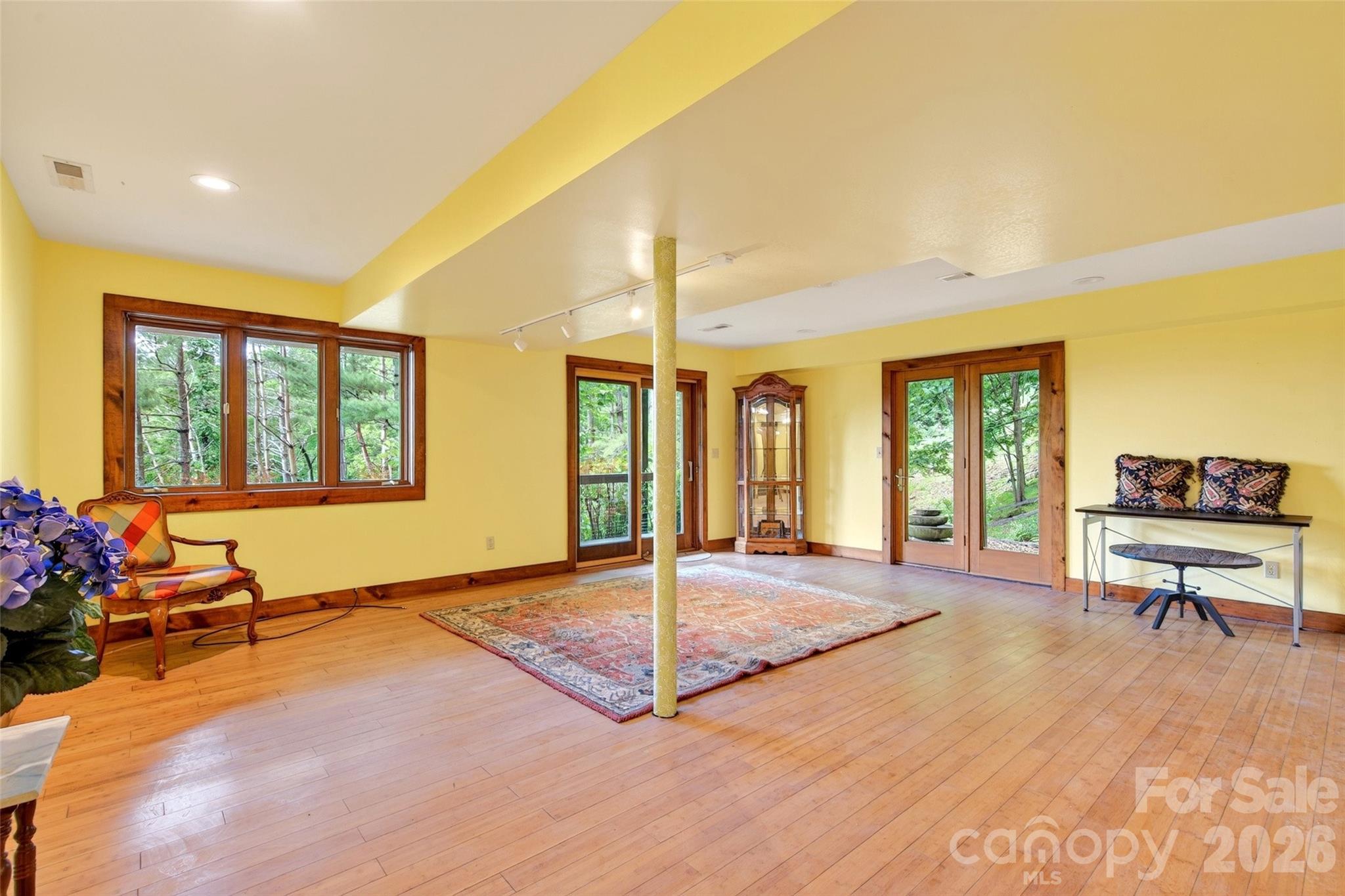 491 S Valley View Drive — Mars Hill