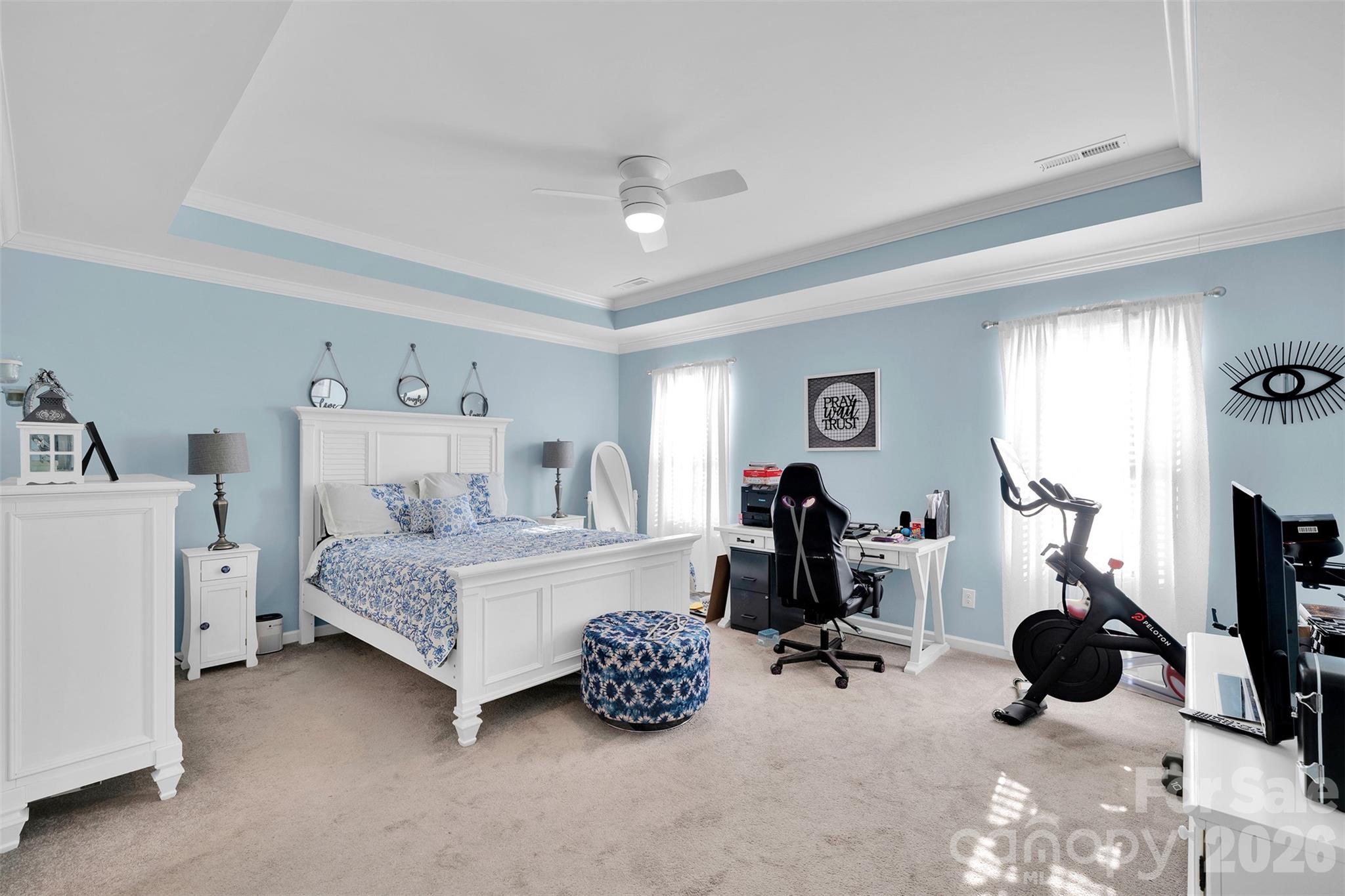 2527 Courtland Drive — Clover
