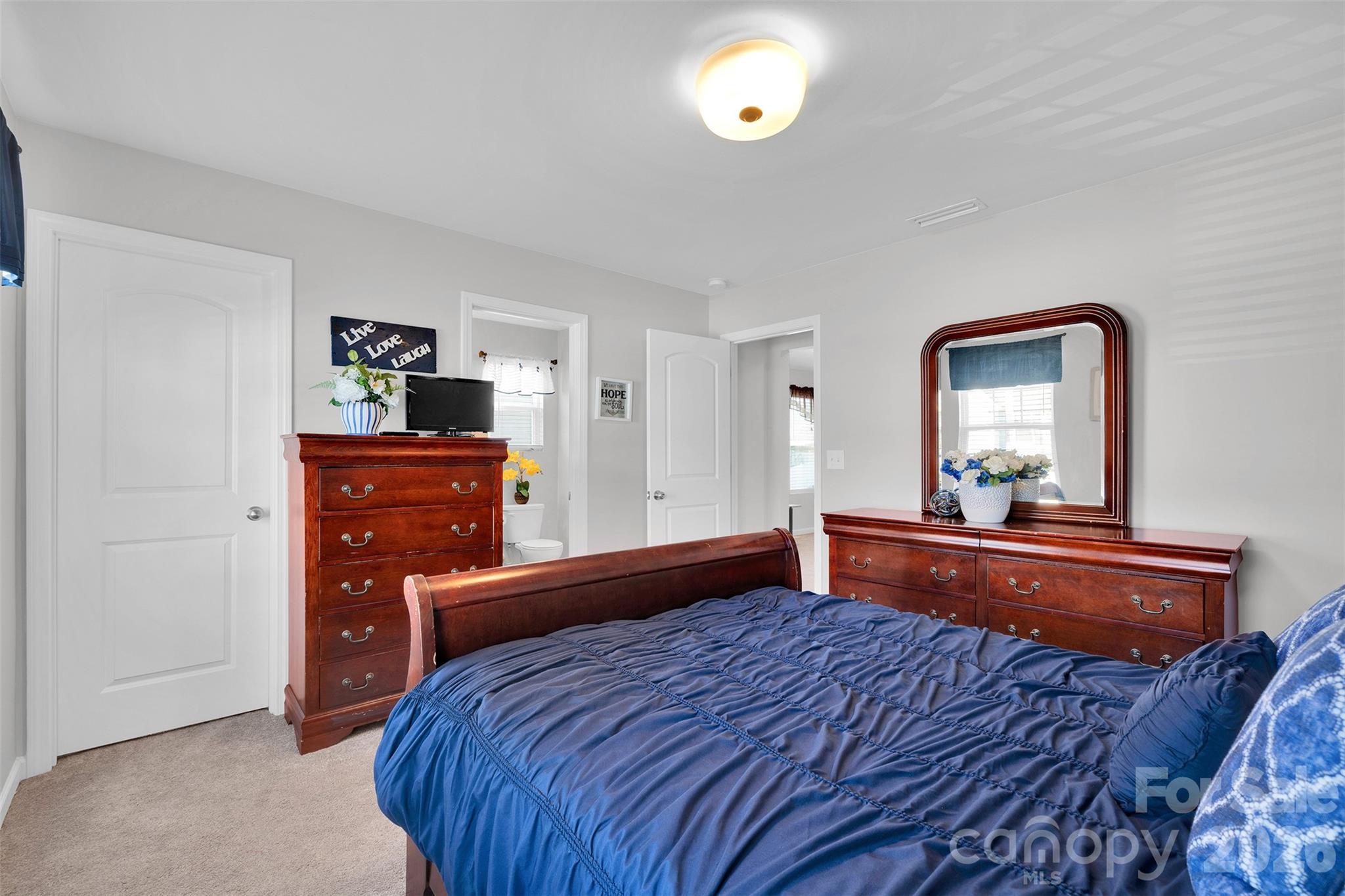 2527 Courtland Drive — Clover