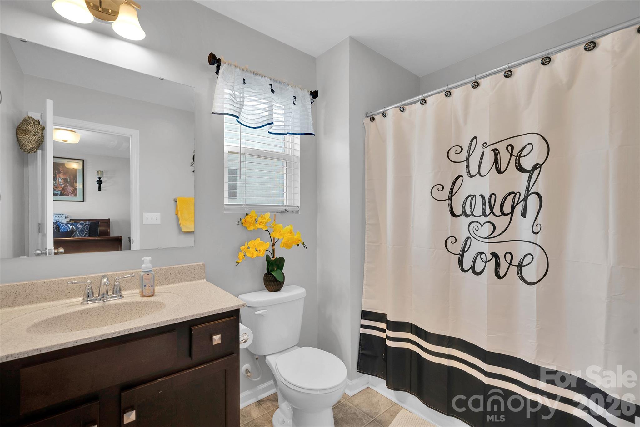 2527 Courtland Drive — Clover