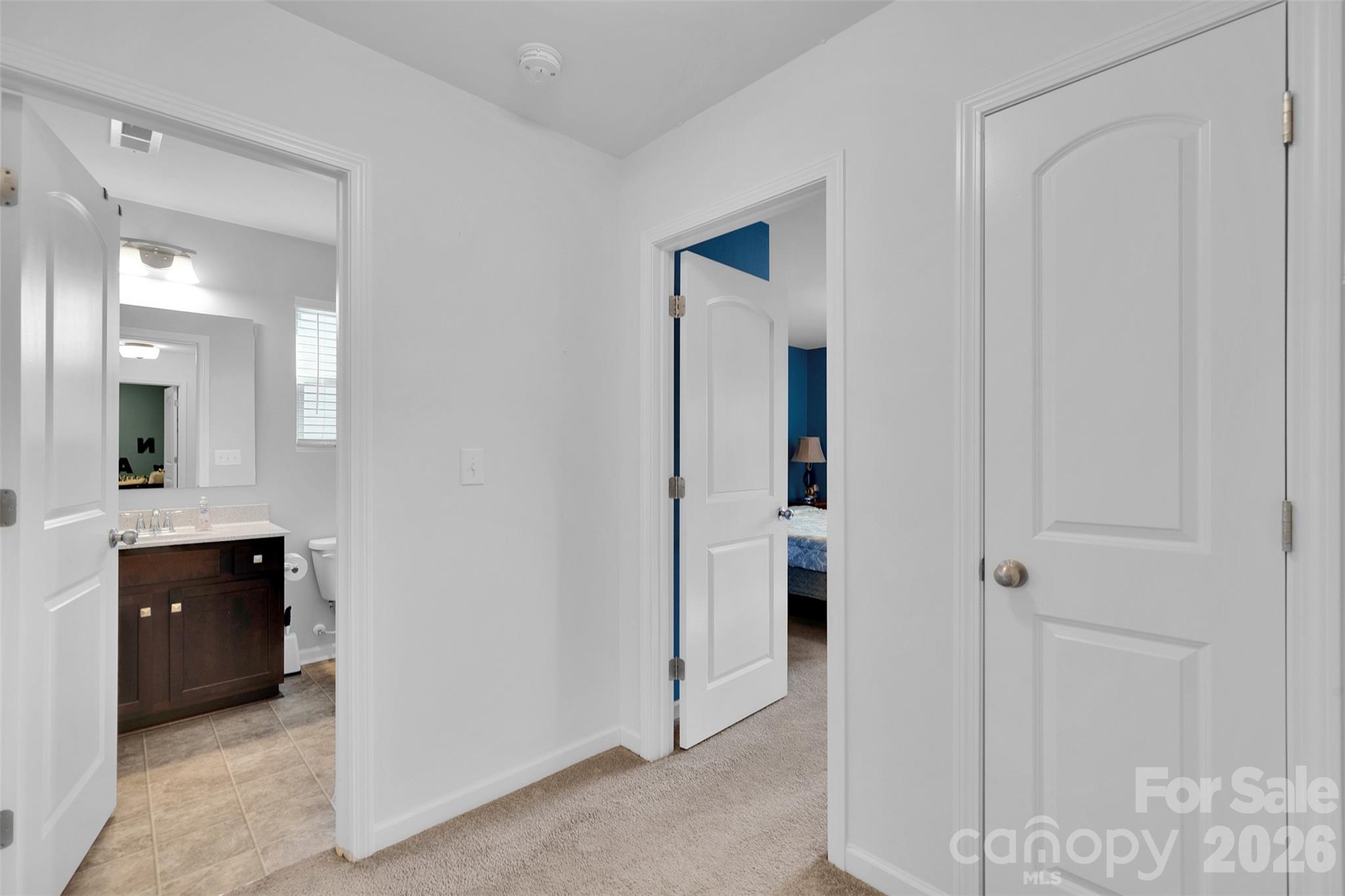 2527 Courtland Drive — Clover