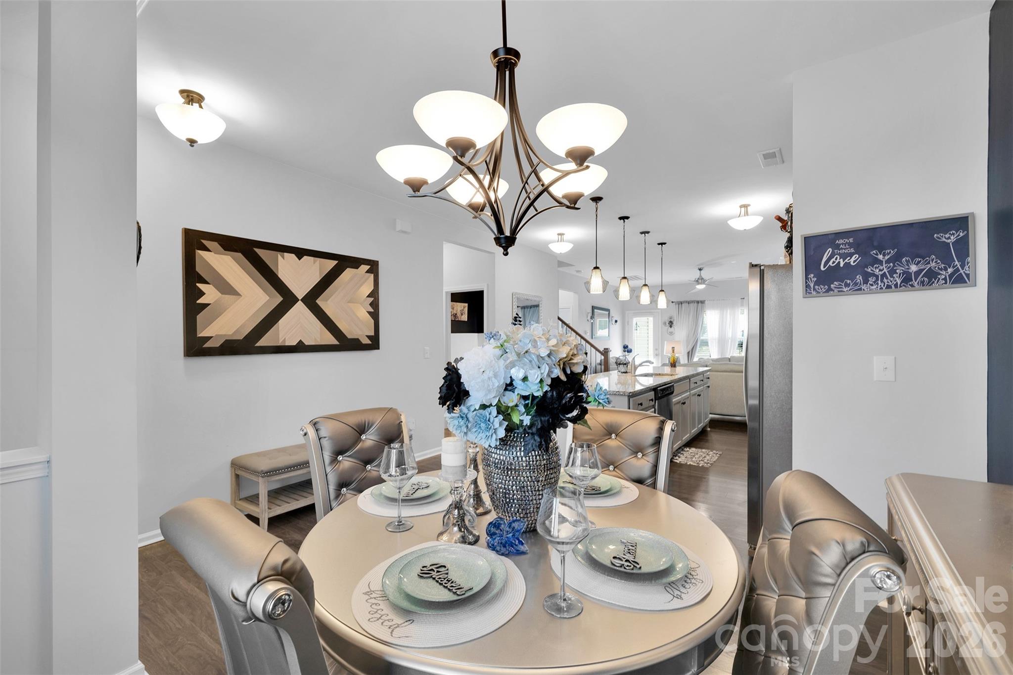 2527 Courtland Drive — Clover