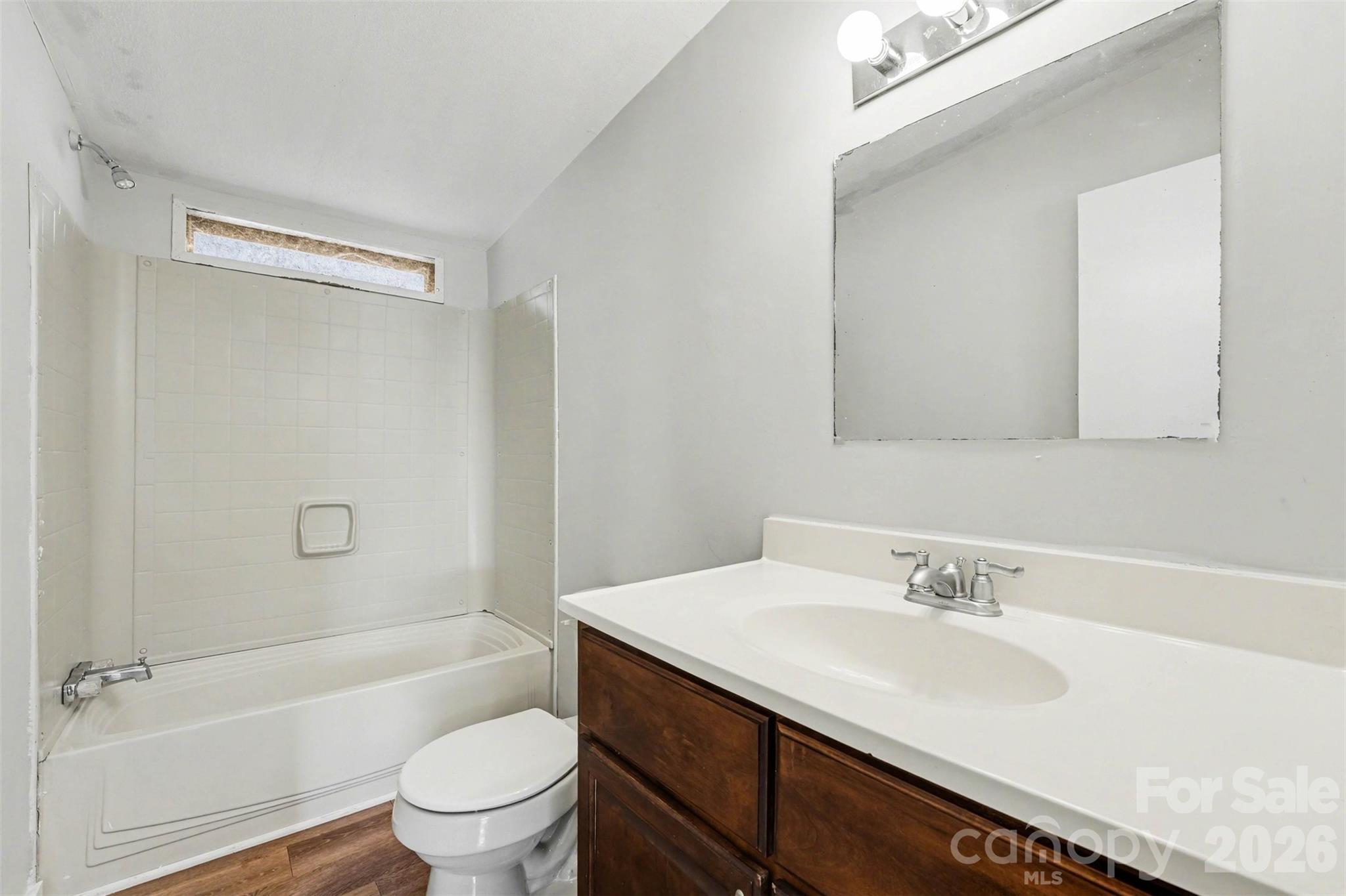6423 Helens Way — Denver