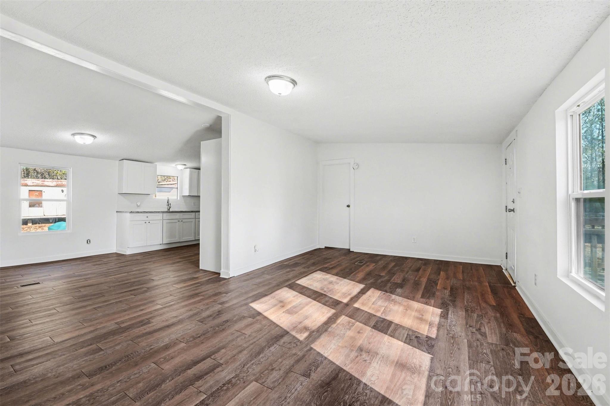 6423 Helens Way — Denver