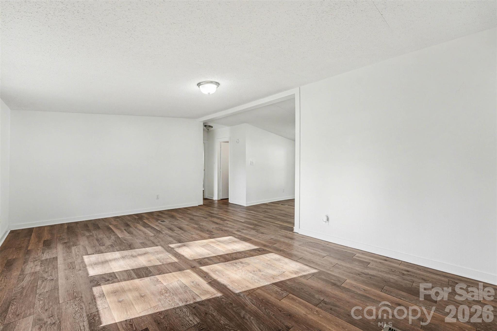 6423 Helens Way — Denver