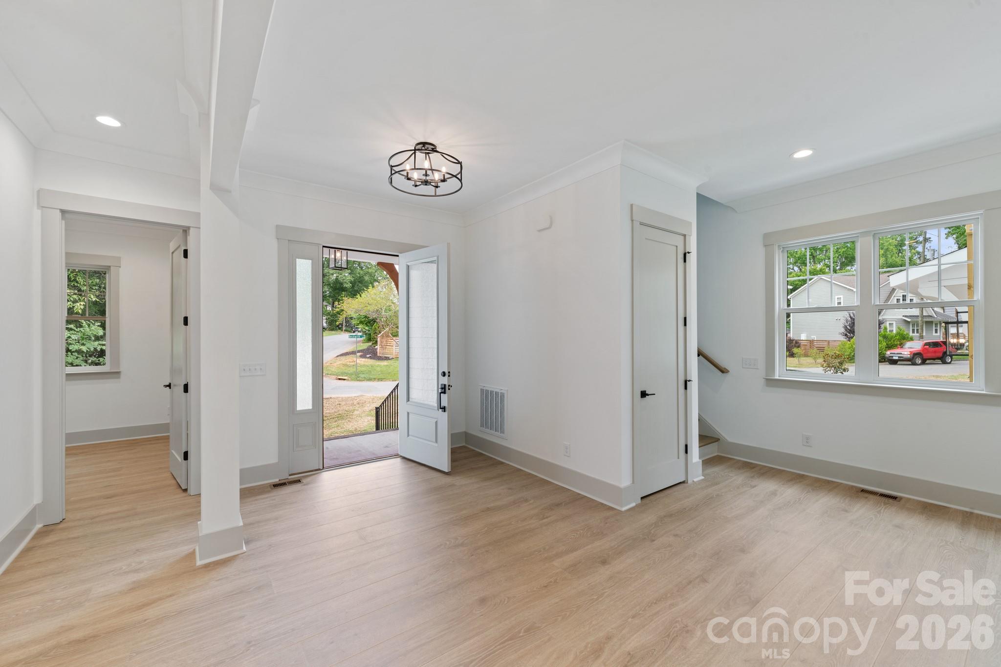 1529 Beckwith Place — Charlotte
