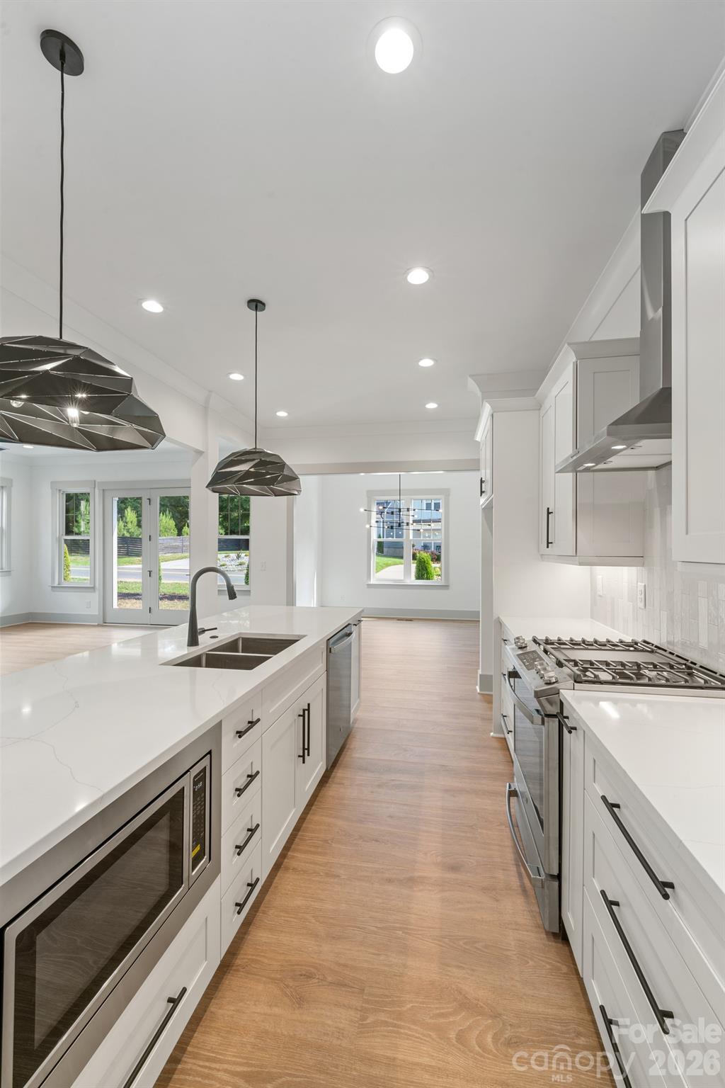 1529 Beckwith Place — Charlotte