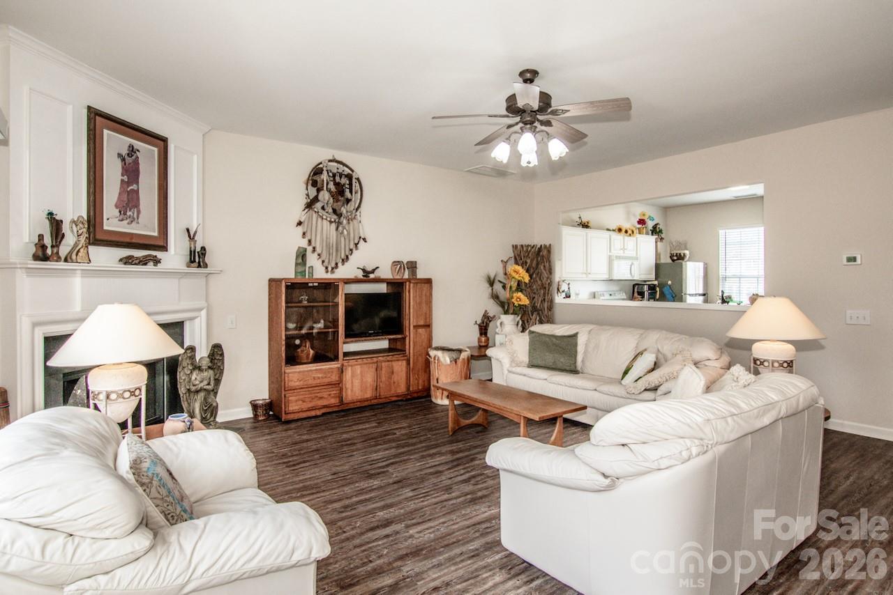 3233 Mannington Drive — Charlotte