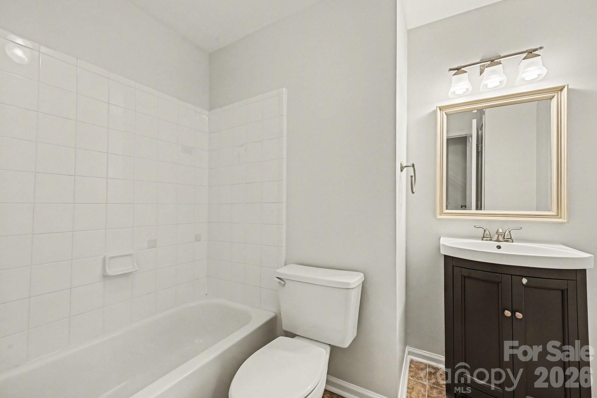 5805 Swanston Drive — Charlotte